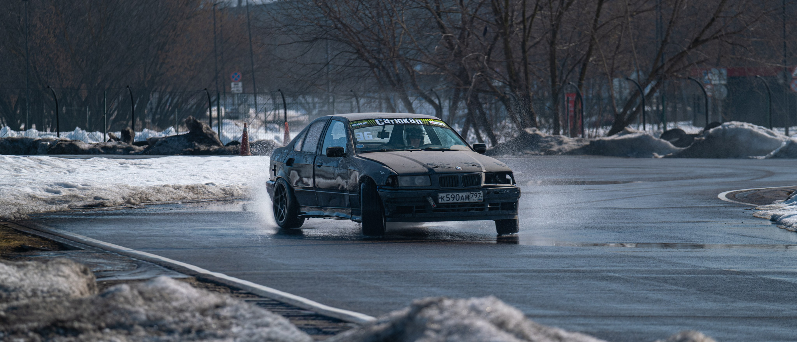 Спортивная автомобильная съемка. Malenkyia