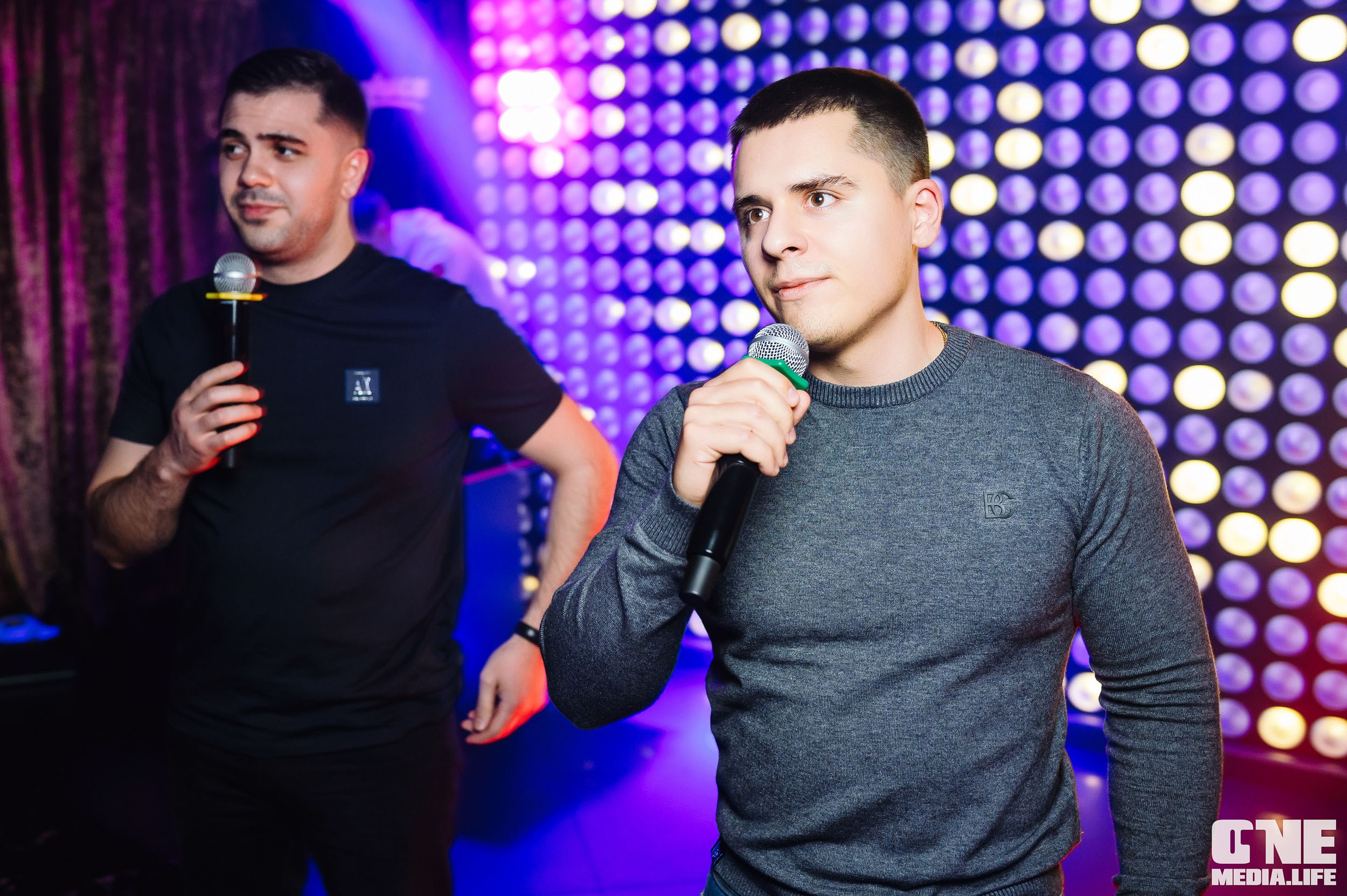 Фоторепортаж из караоке-клуба Эйфория. One Media Life: фоторепортажи, фотоотчеты с мероприятий и заведений
