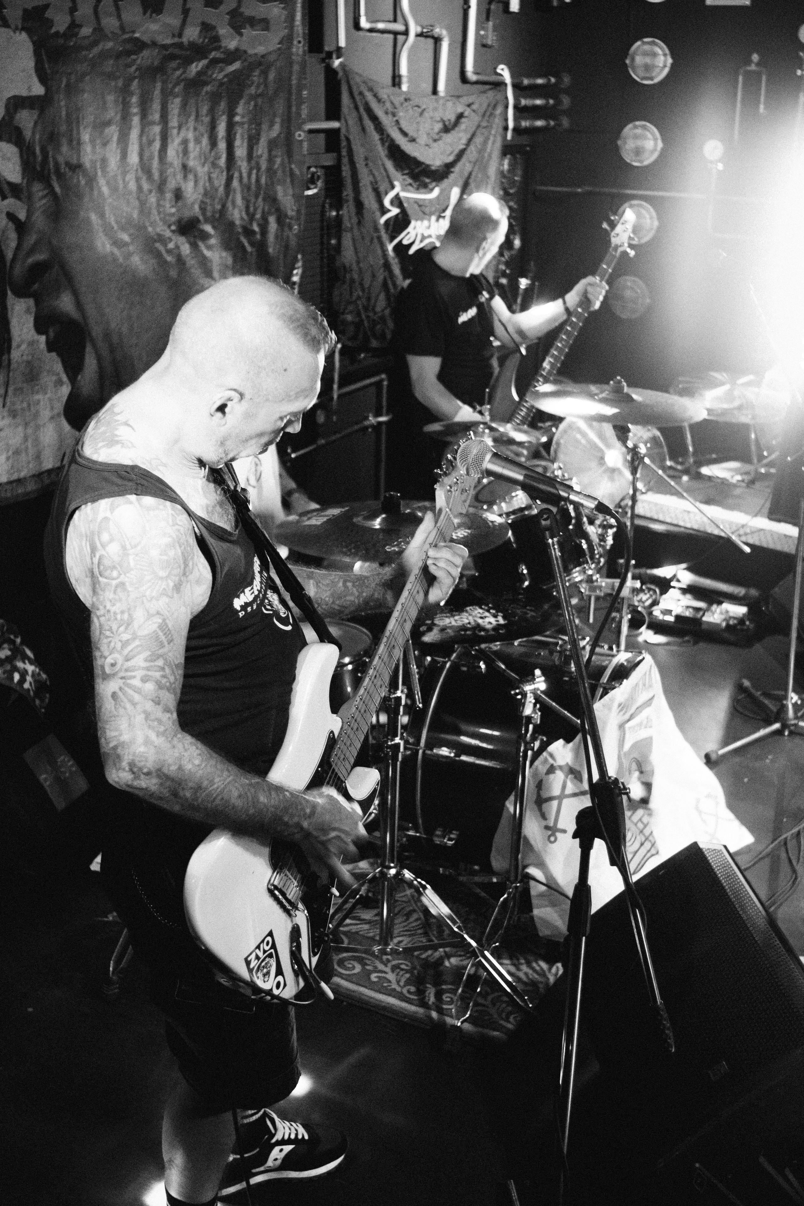 The Meantraitors. Фотография Стремского