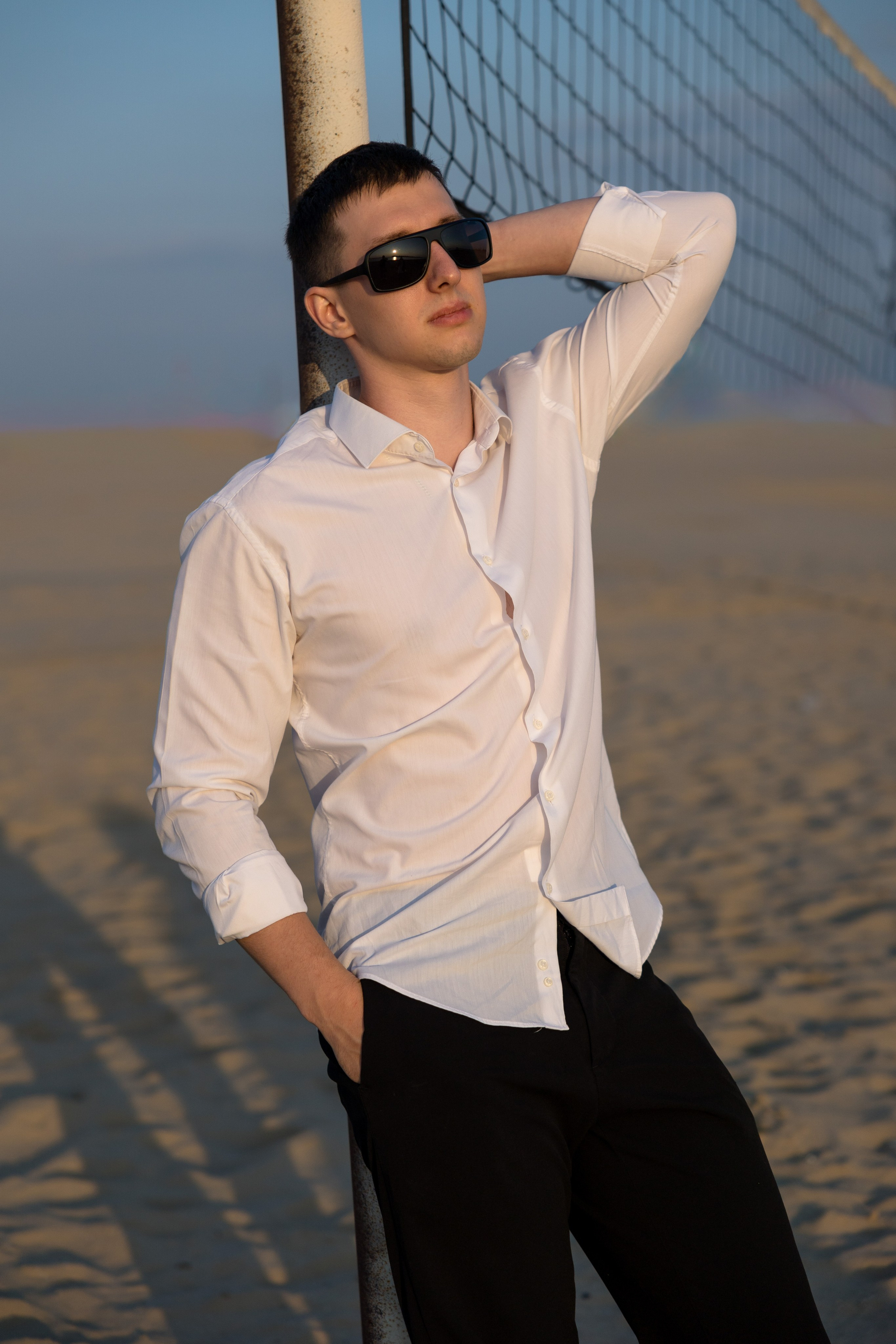 Свадебная фотосессия на берегу. Свадебный фотограф Астрахань