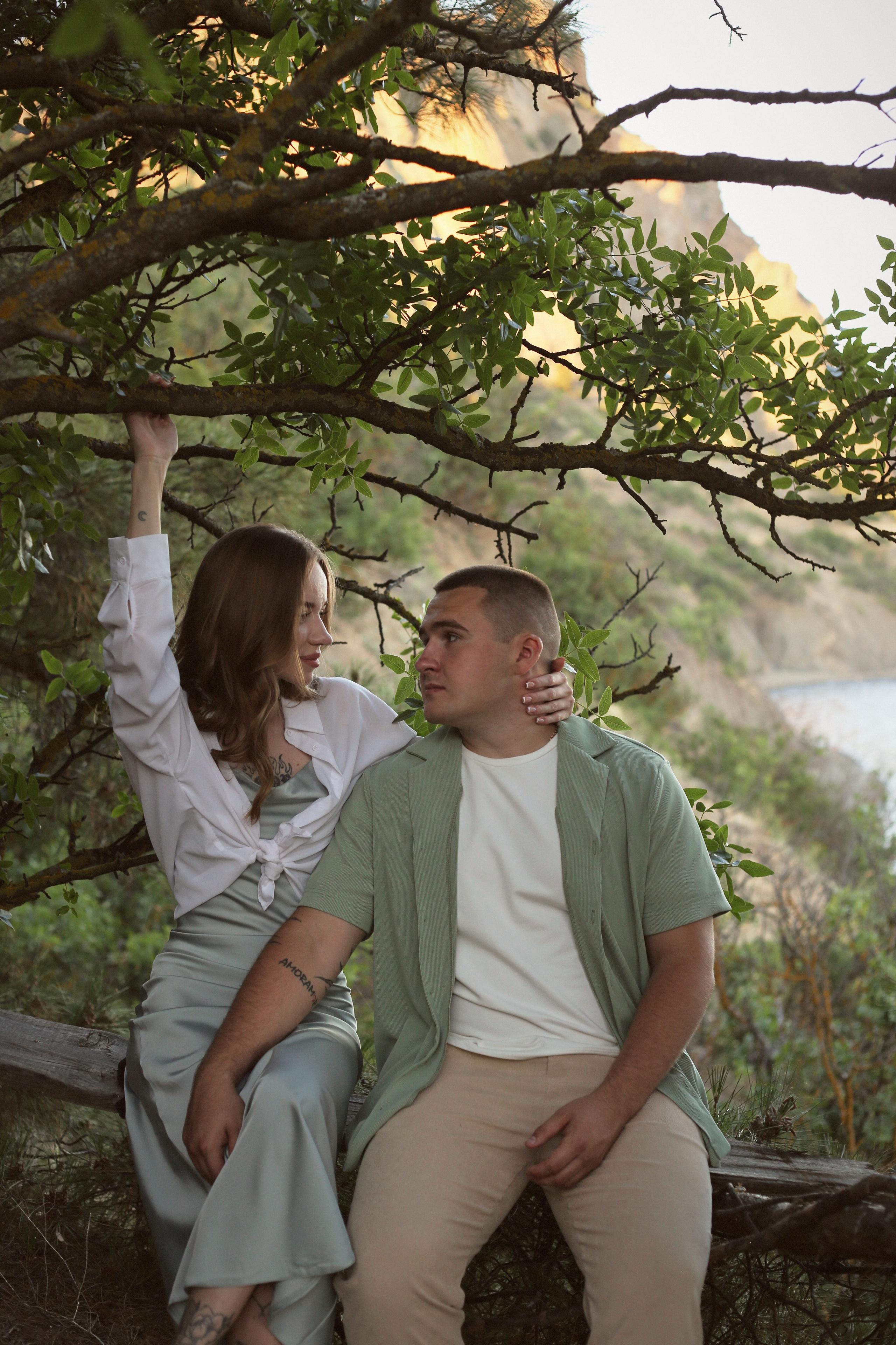 Под Кара-Дагом | Даша и Дима. Семейный фотограф в Феодосии и по Крыму Брежнева Алла