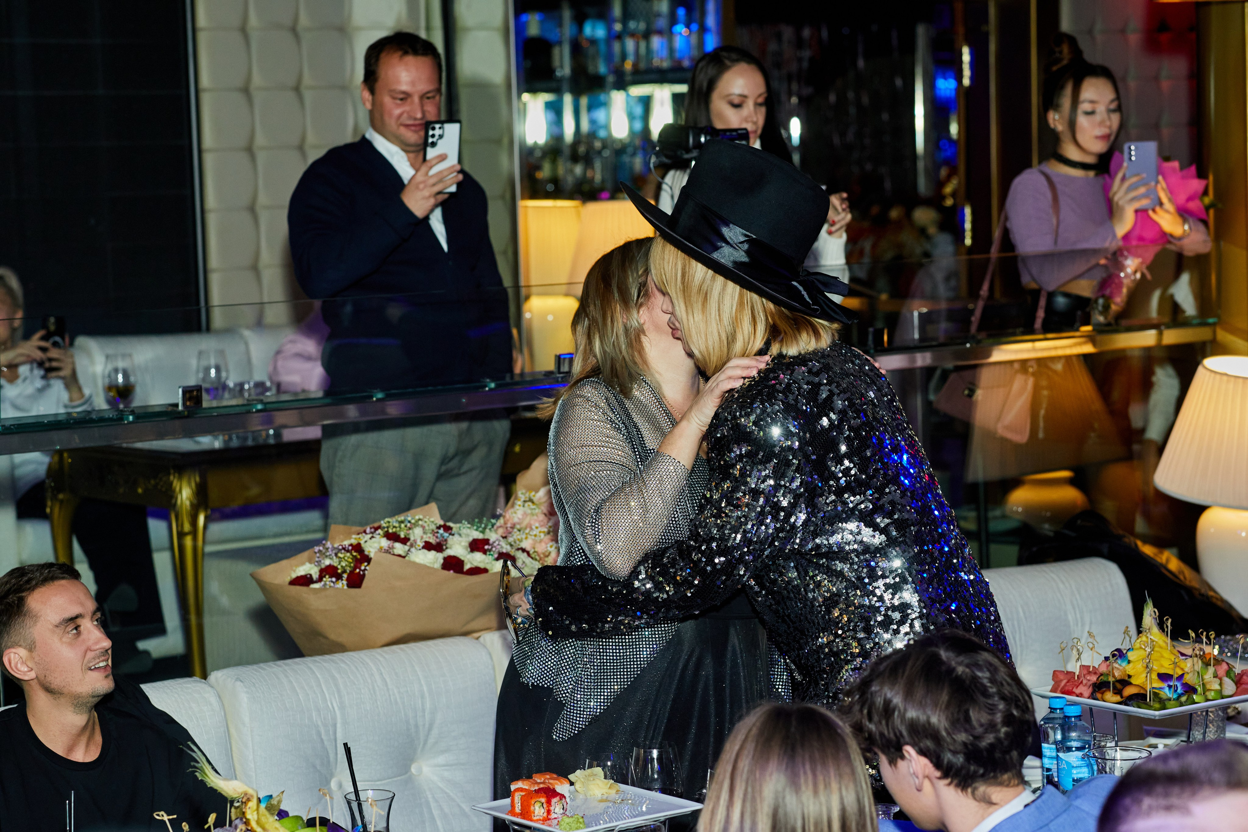 Musicboxgold. Art photographer Nino