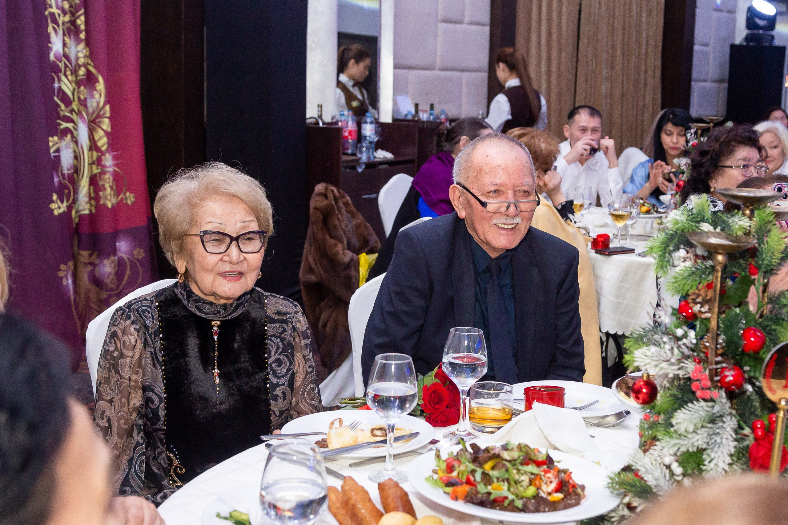 Айша Юбилей 80 лет. Свадебный фотограф в Алматы Айгерим Верба