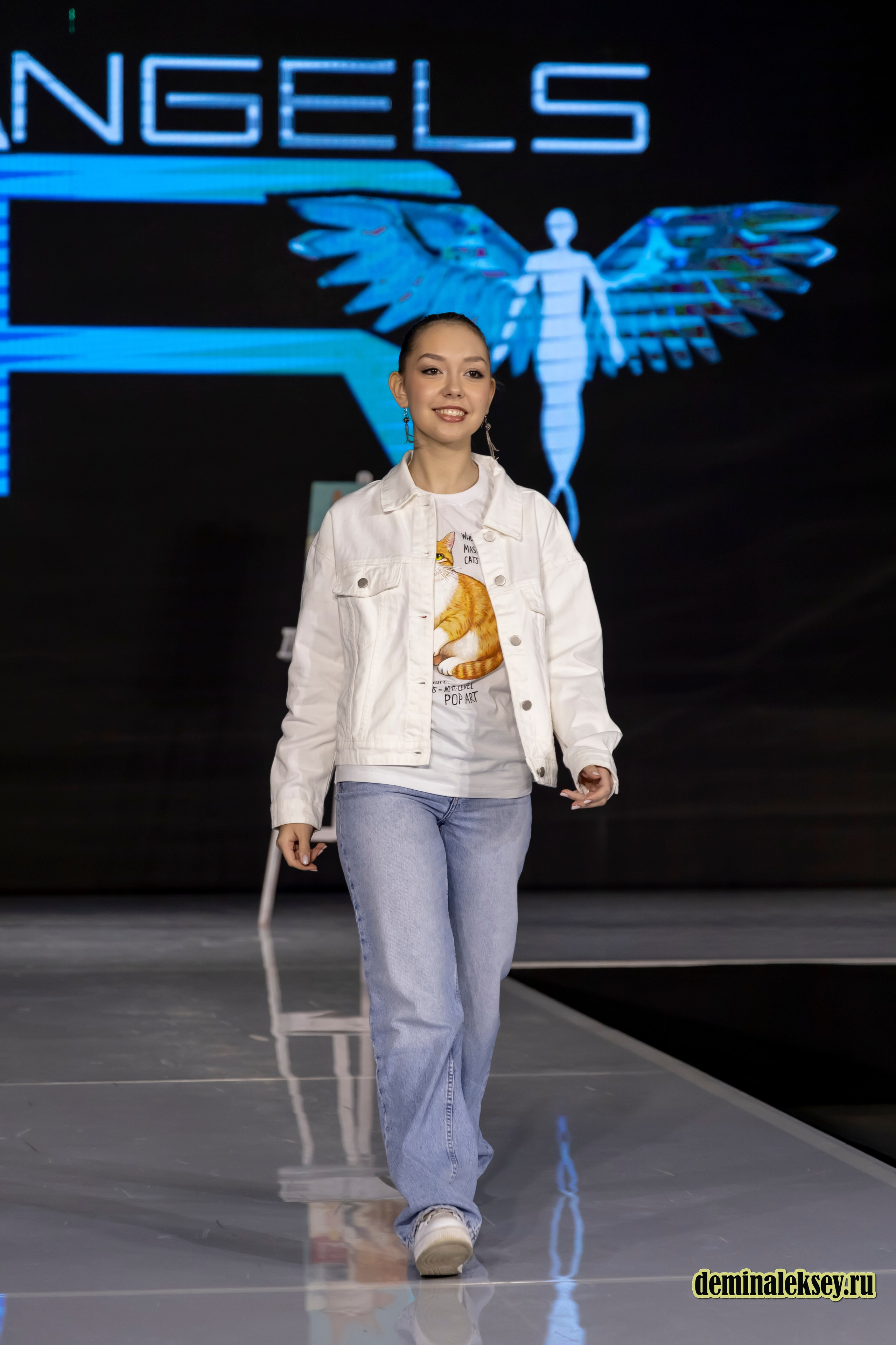 Бренд AngelsArt 31 января 2025 гостиный двор, выставка Уникальная Россия. Репортажный, семейный и студийный фотограф в Москве Демин Алексей