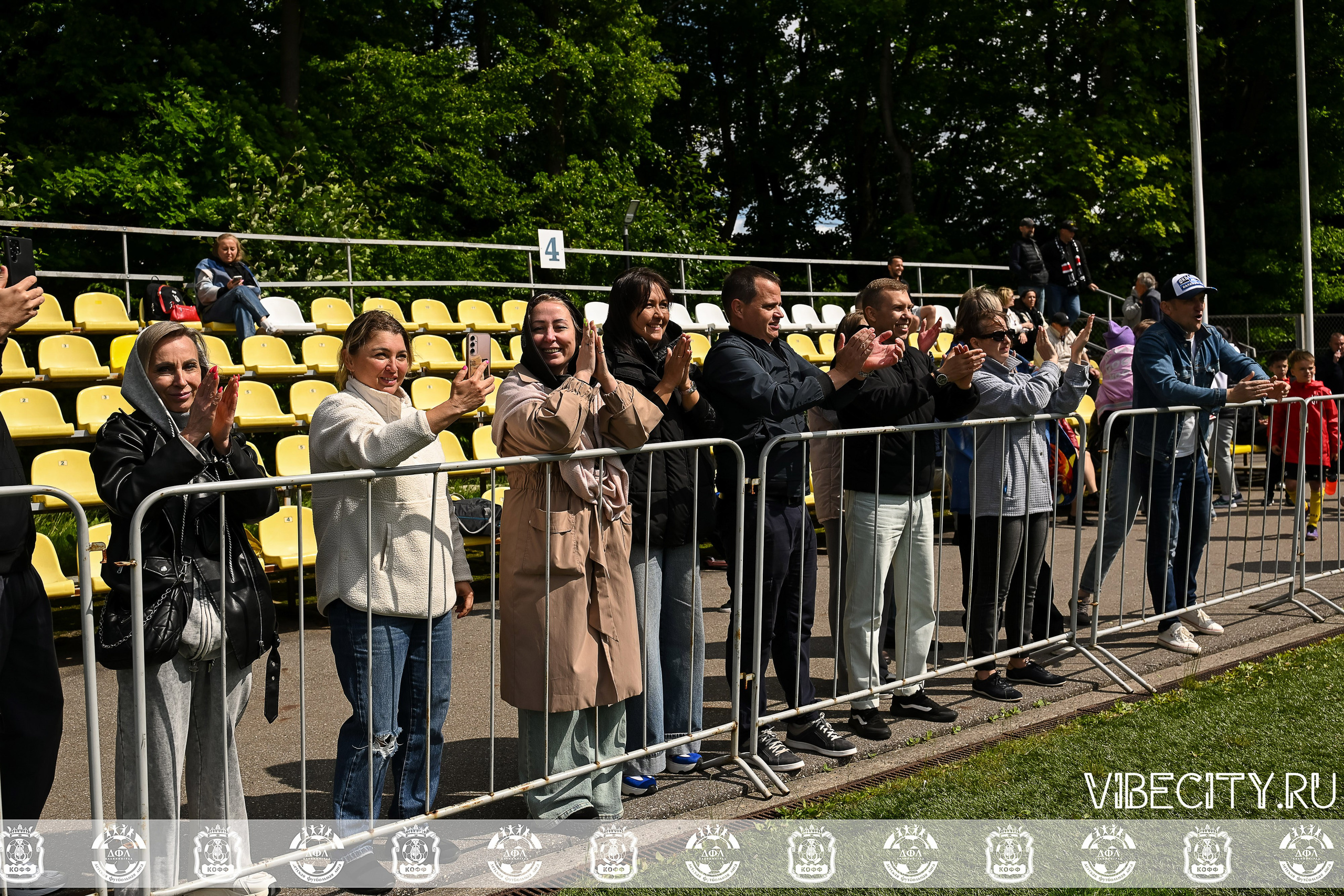 Большие Звезды светят Малым. VIBECITY.RU Вайб Сити Ру Фоторепортажи Фотоотчеты Калининград