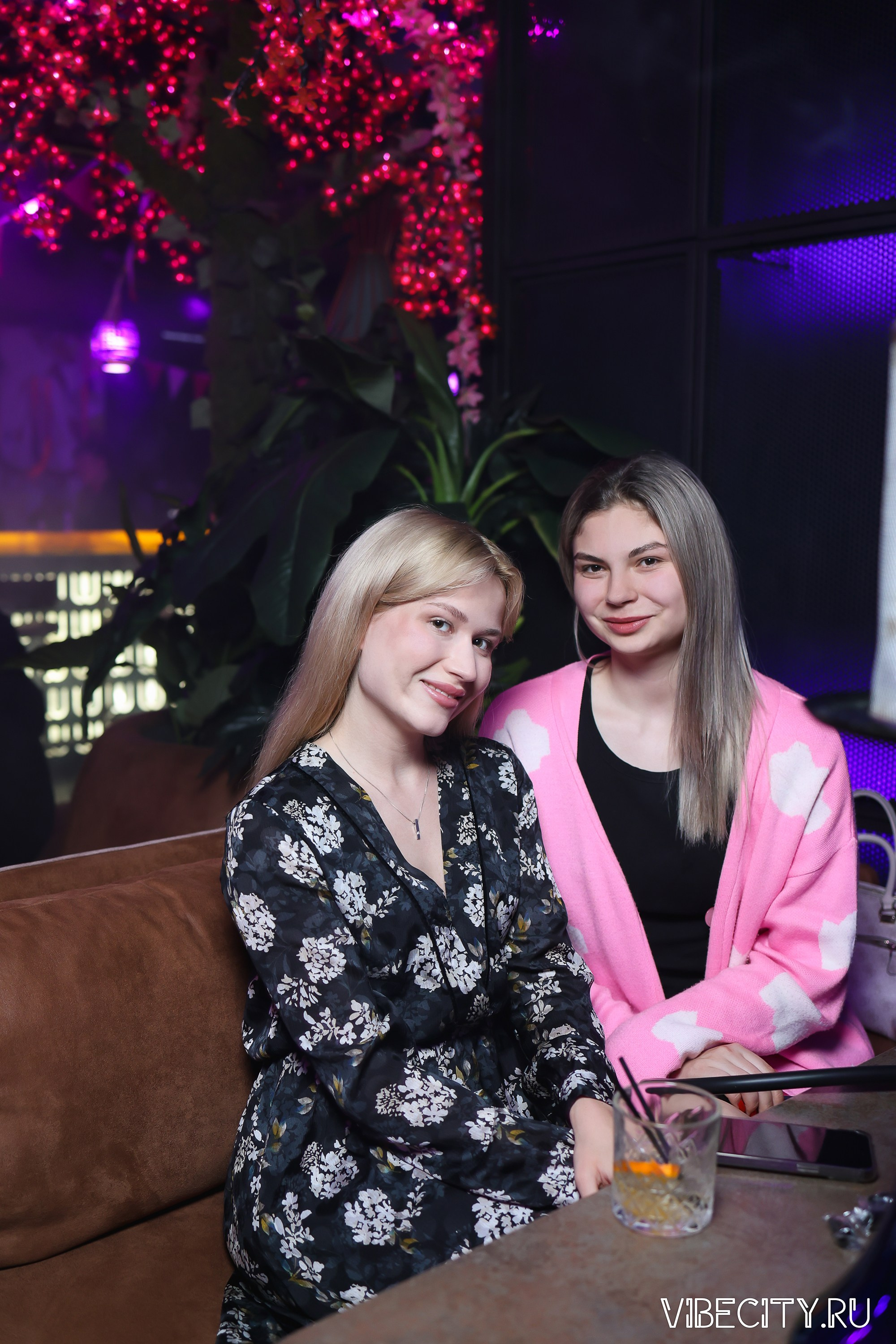 DOUBLE U. VIBECITY.RU Вайб Сити Ру Фоторепортажи Фотоотчеты Калининград