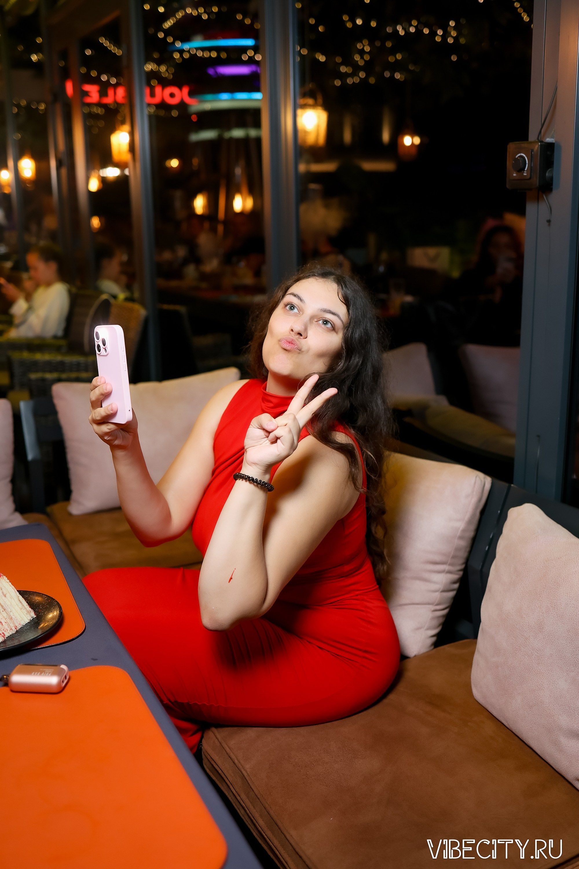 DOUBLE U. VIBECITY.RU Вайб Сити Ру Фоторепортажи Фотоотчеты Калининград