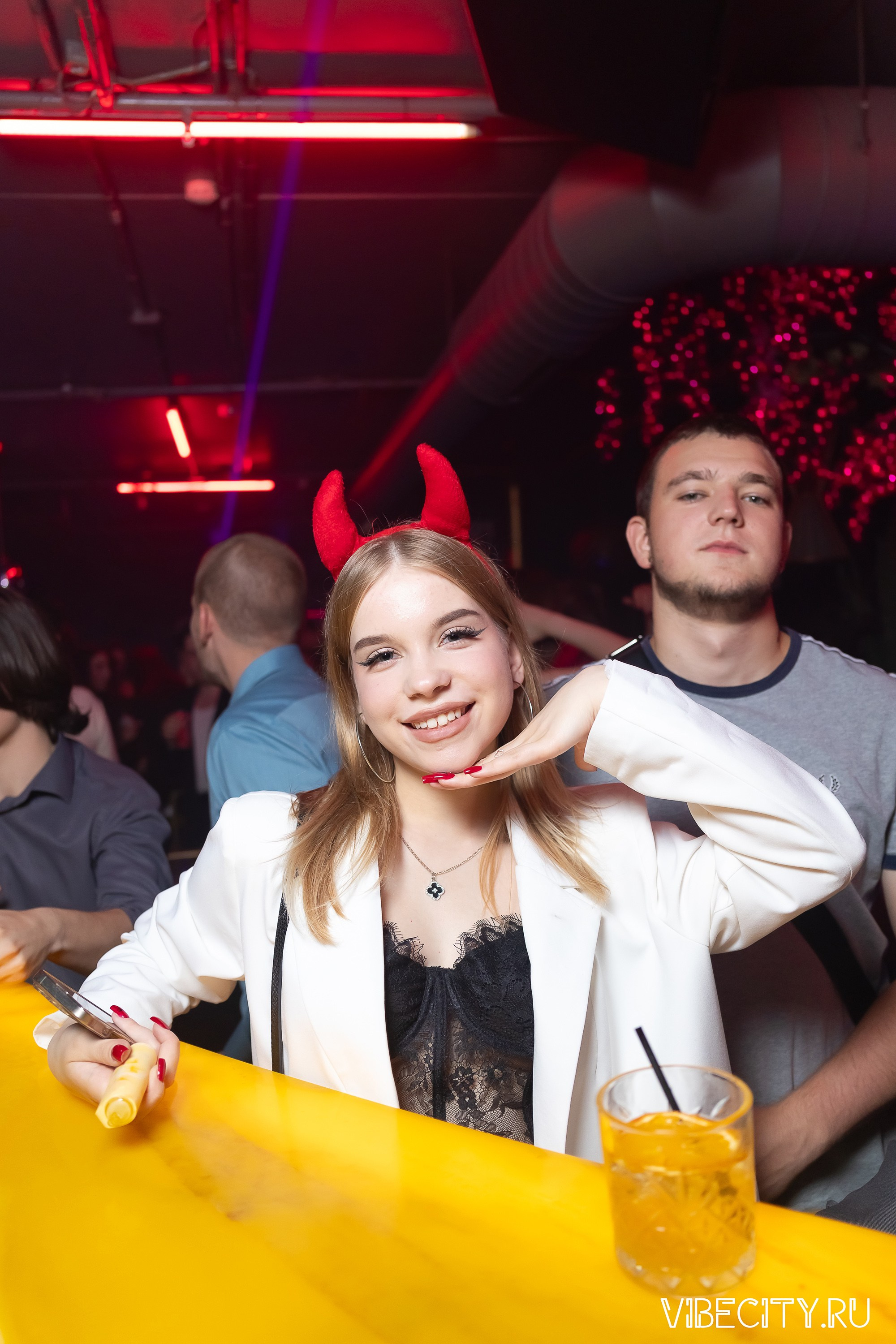 DOUBLE U. VIBECITY.RU Вайб Сити Ру Фоторепортажи Фотоотчеты Калининград