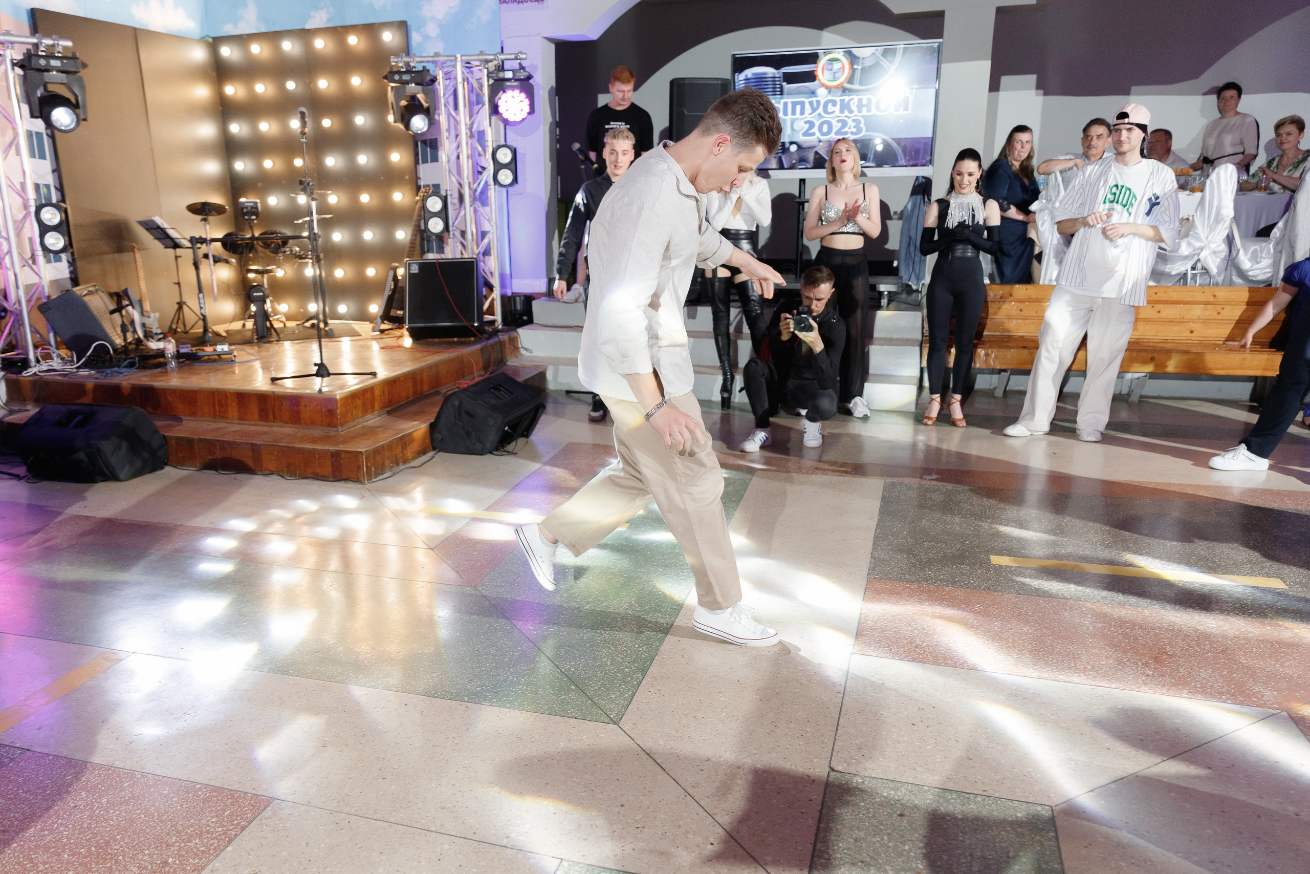 Школьный выпускной 2023 год в Минске. Свадебный фотограф в Минске/Беларуси Сергей Спиридонов