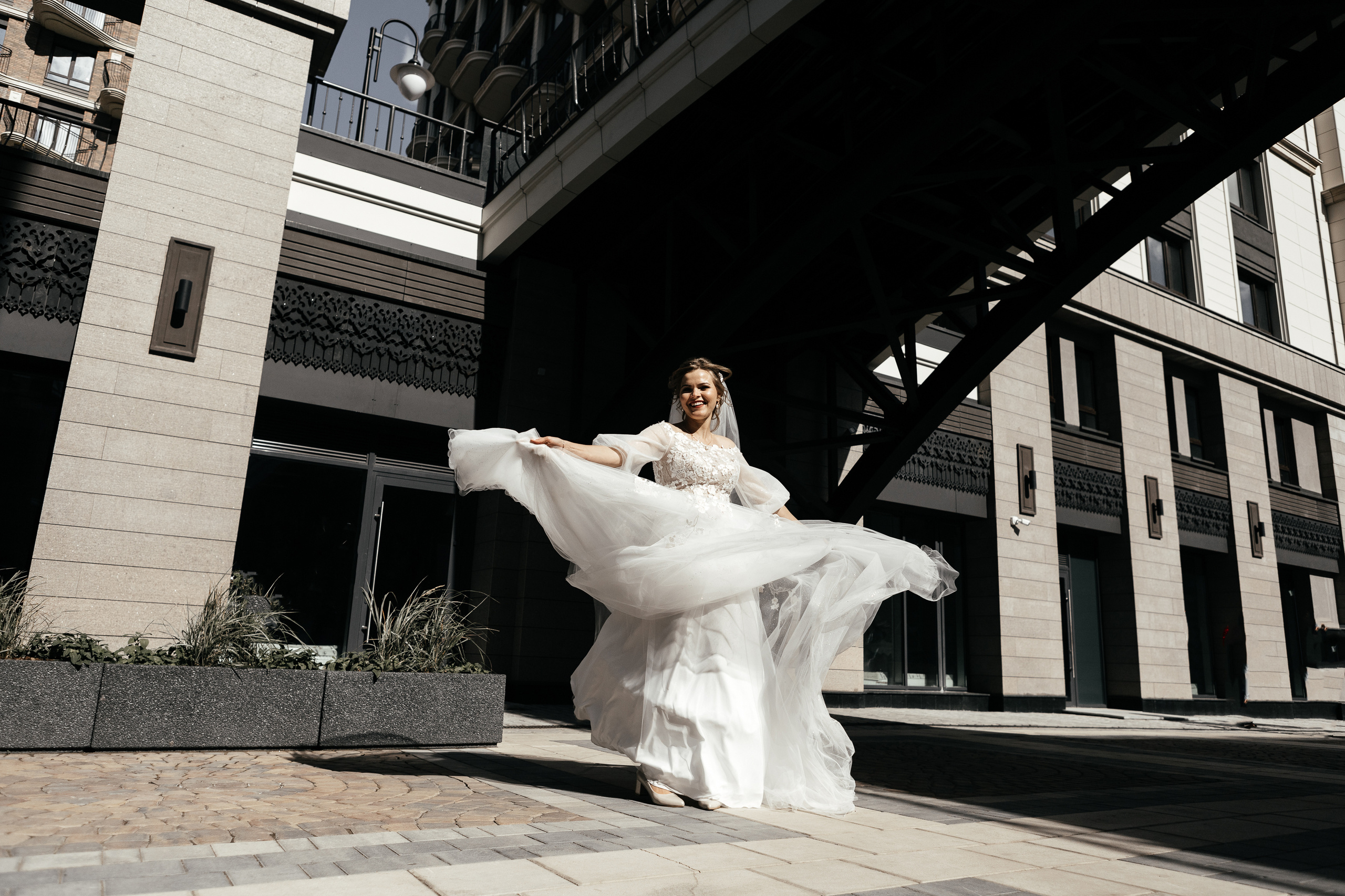 Свадебный фотограф Уфа — Руслан ГабдлисламовЖивые эмоции, красивые кадры, воспоминания на всю жизнь.Работаю по всей Республике Башкортоста. Свадебный фотограф Уфа Руслан Габдлисламов