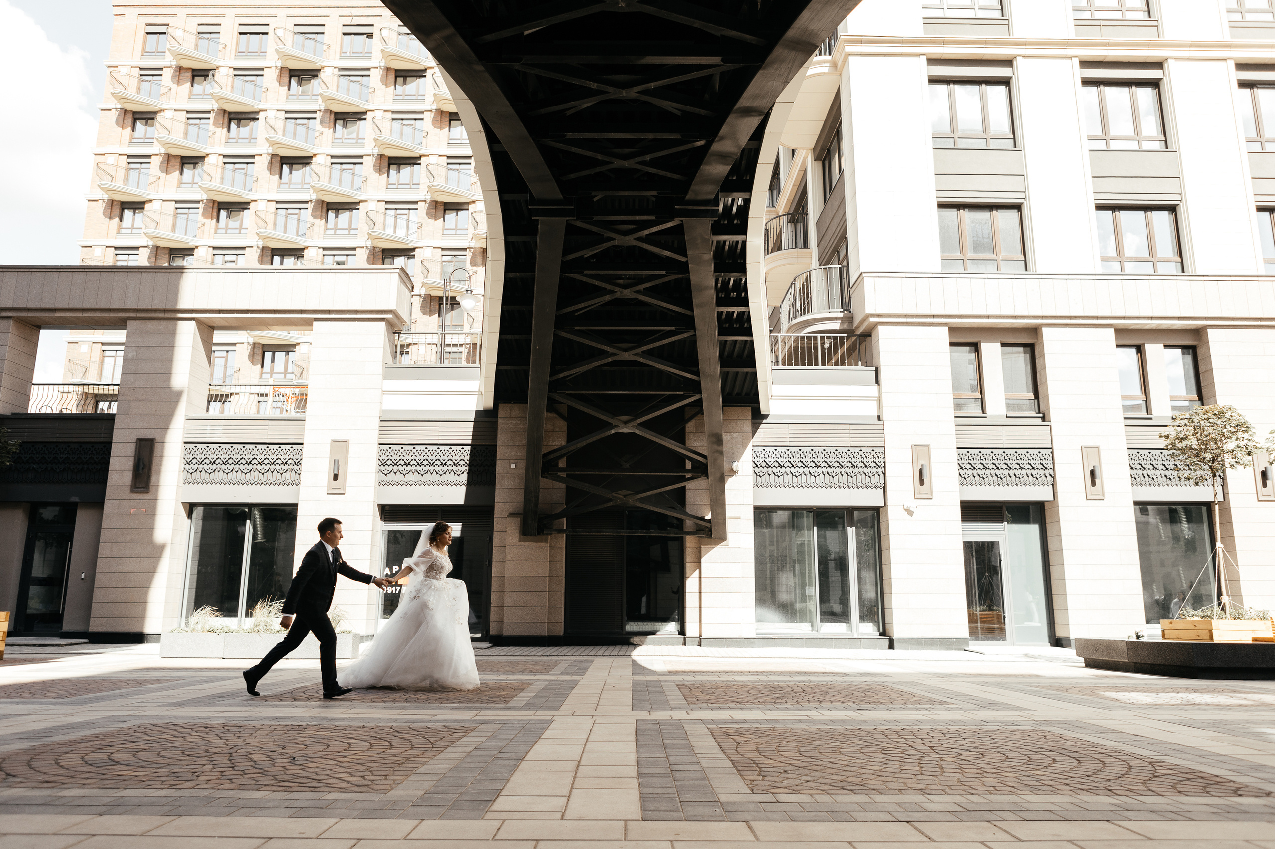 Свадебный фотограф Уфа — Руслан ГабдлисламовЖивые эмоции, красивые кадры, воспоминания на всю жизнь.Работаю по всей Республике Башкортоста. Свадебный фотограф Уфа Руслан Габдлисламов