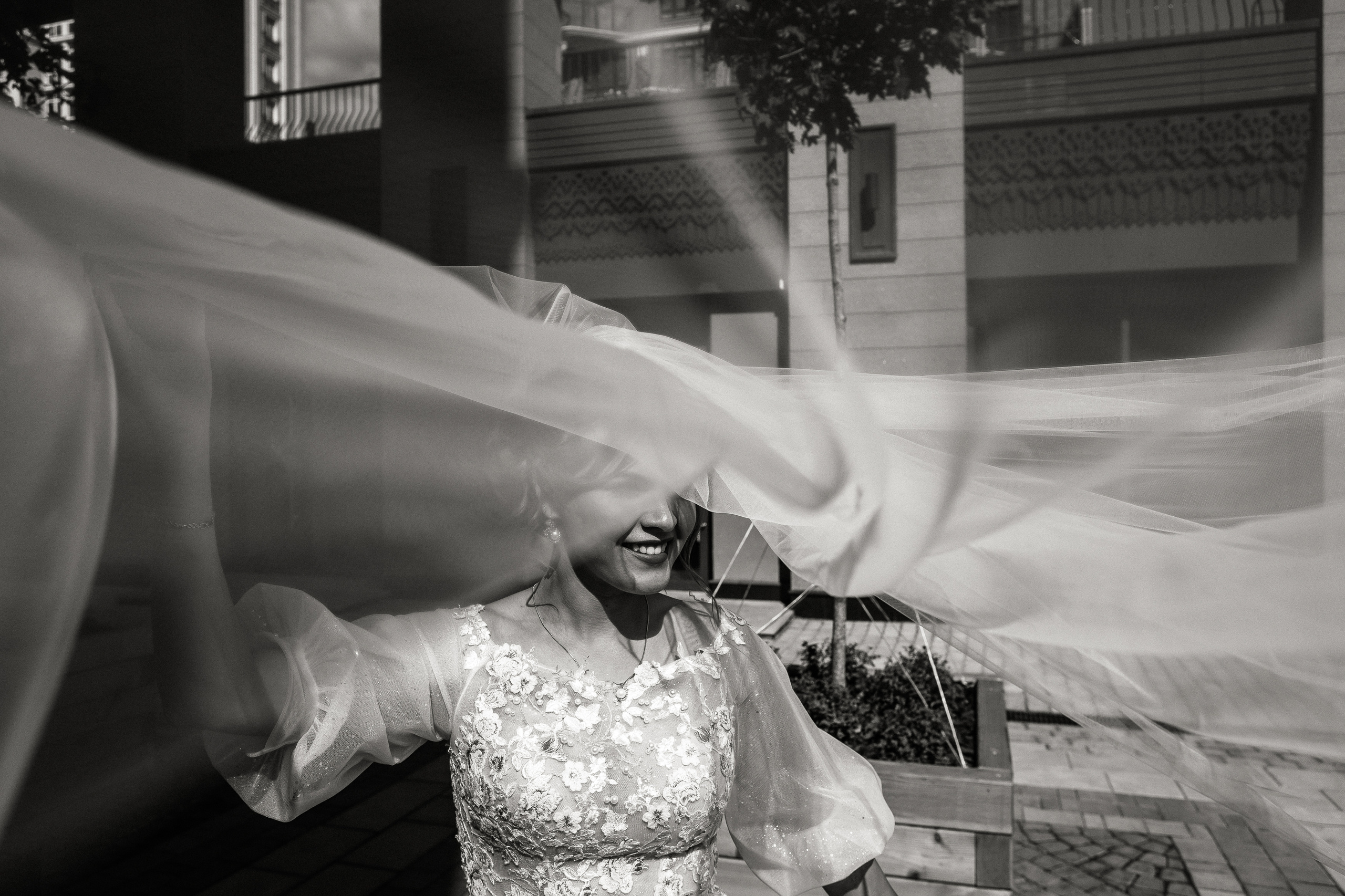 Свадебный фотограф Уфа — Руслан ГабдлисламовЖивые эмоции, красивые кадры, воспоминания на всю жизнь.Работаю по всей Республике Башкортоста. Свадебный фотограф Уфа Руслан Габдлисламов