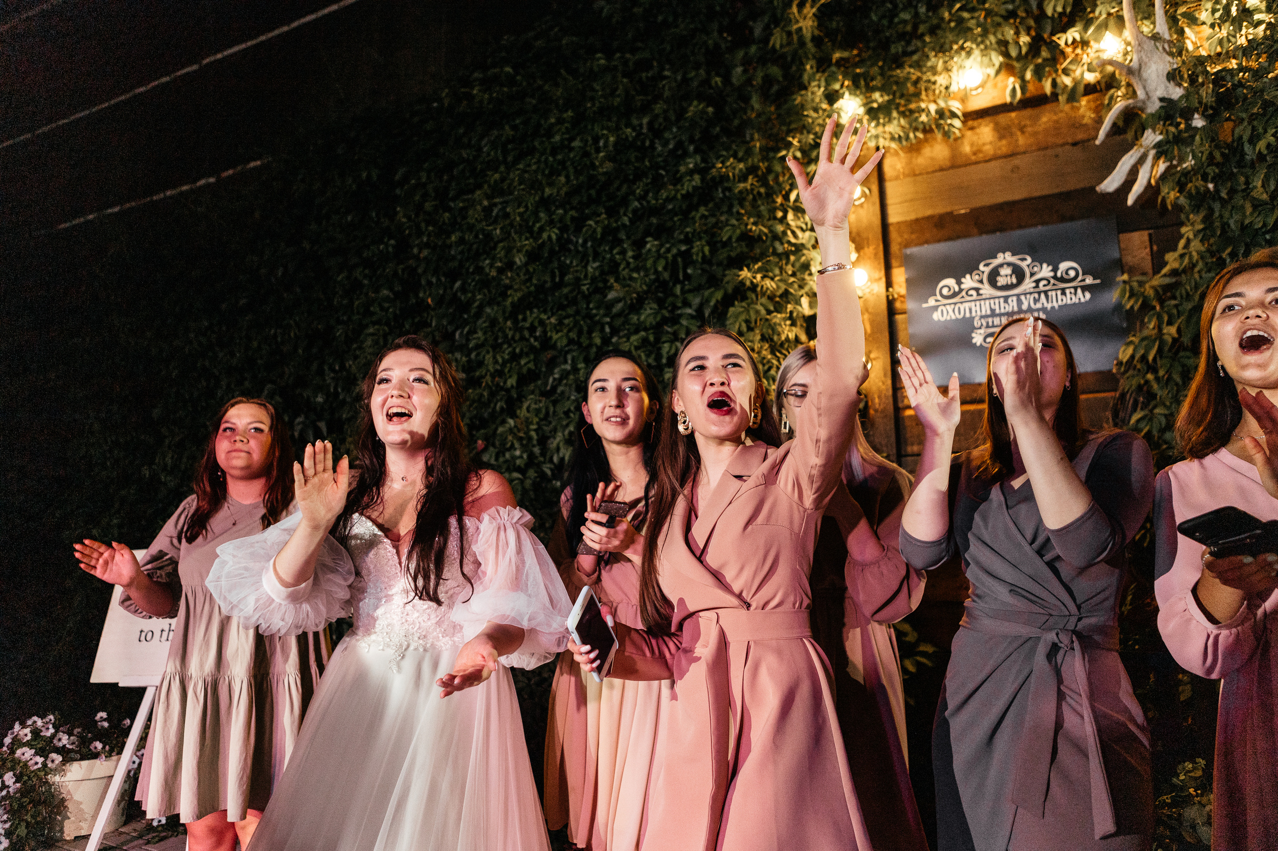 Свадебный фотограф Уфа — Руслан ГабдлисламовЖивые эмоции, красивые кадры, воспоминания на всю жизнь.Работаю по всей Республике Башкортоста. Свадебный фотограф Уфа Руслан Габдлисламов