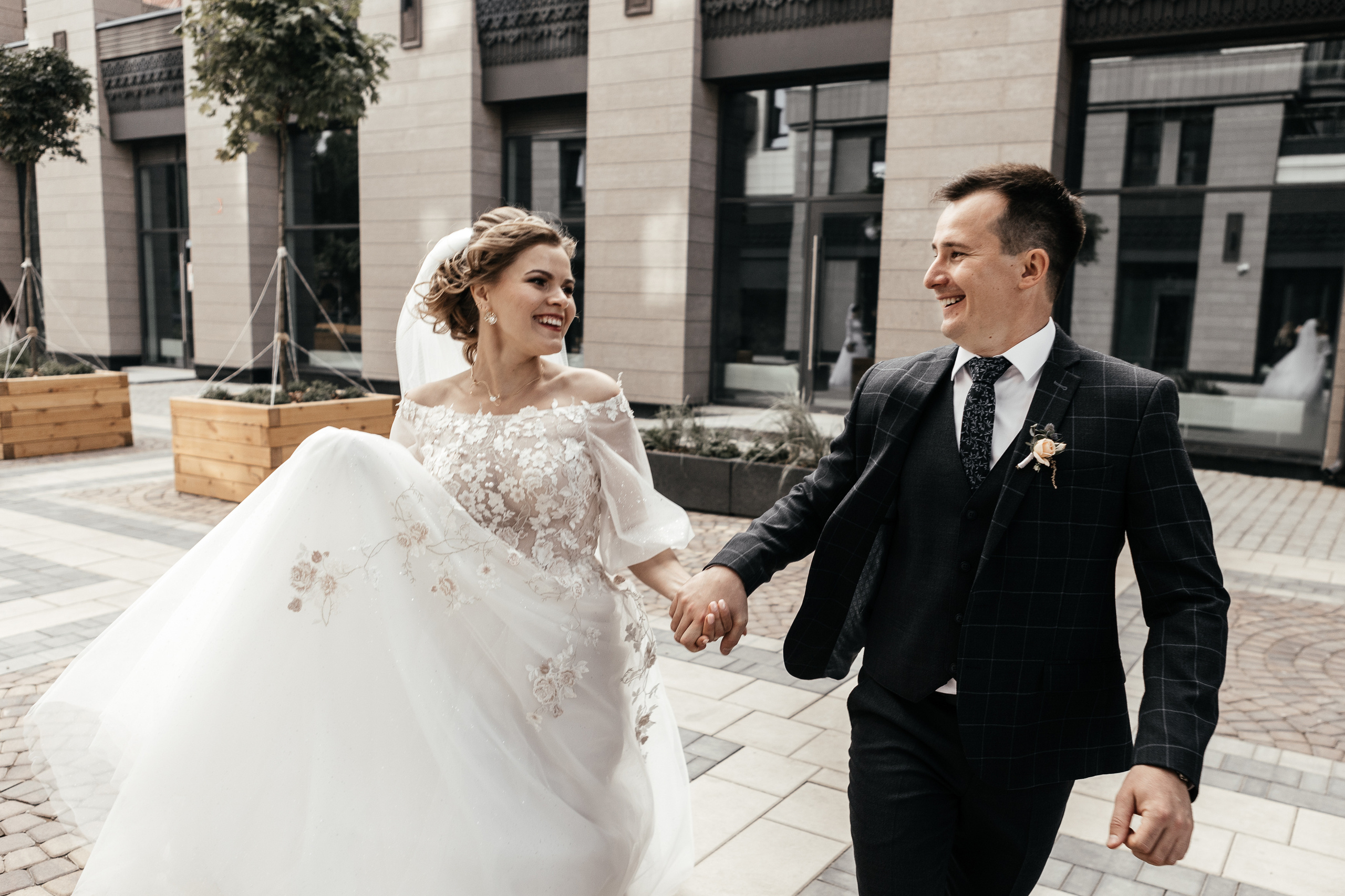 Свадебный фотограф Уфа — Руслан ГабдлисламовЖивые эмоции, красивые кадры, воспоминания на всю жизнь.Работаю по всей Республике Башкортоста. Свадебный фотограф Уфа Руслан Габдлисламов