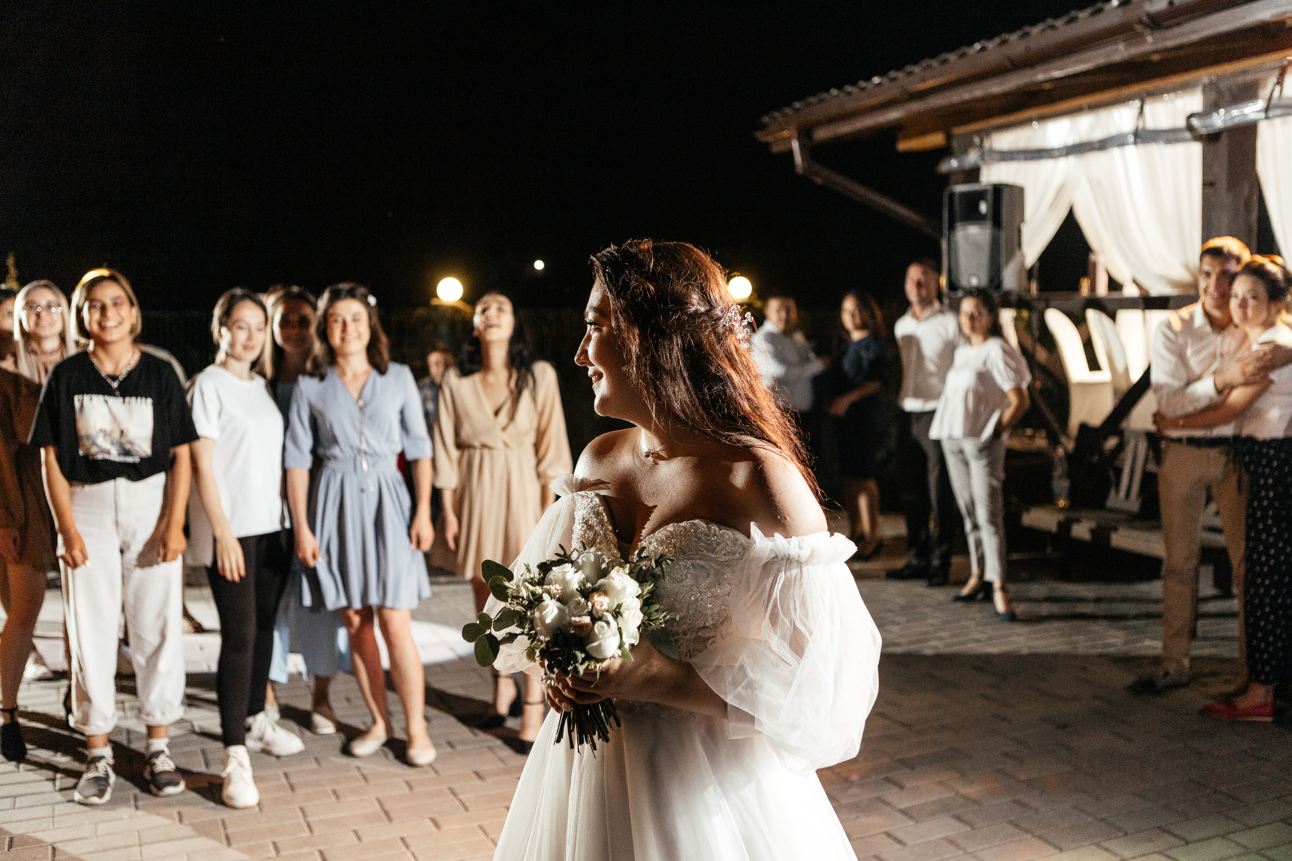 Свадебный фотограф Уфа — Руслан ГабдлисламовЖивые эмоции, красивые кадры, воспоминания на всю жизнь.Работаю по всей Республике Башкортоста. Свадебный фотограф Уфа Руслан Габдлисламов