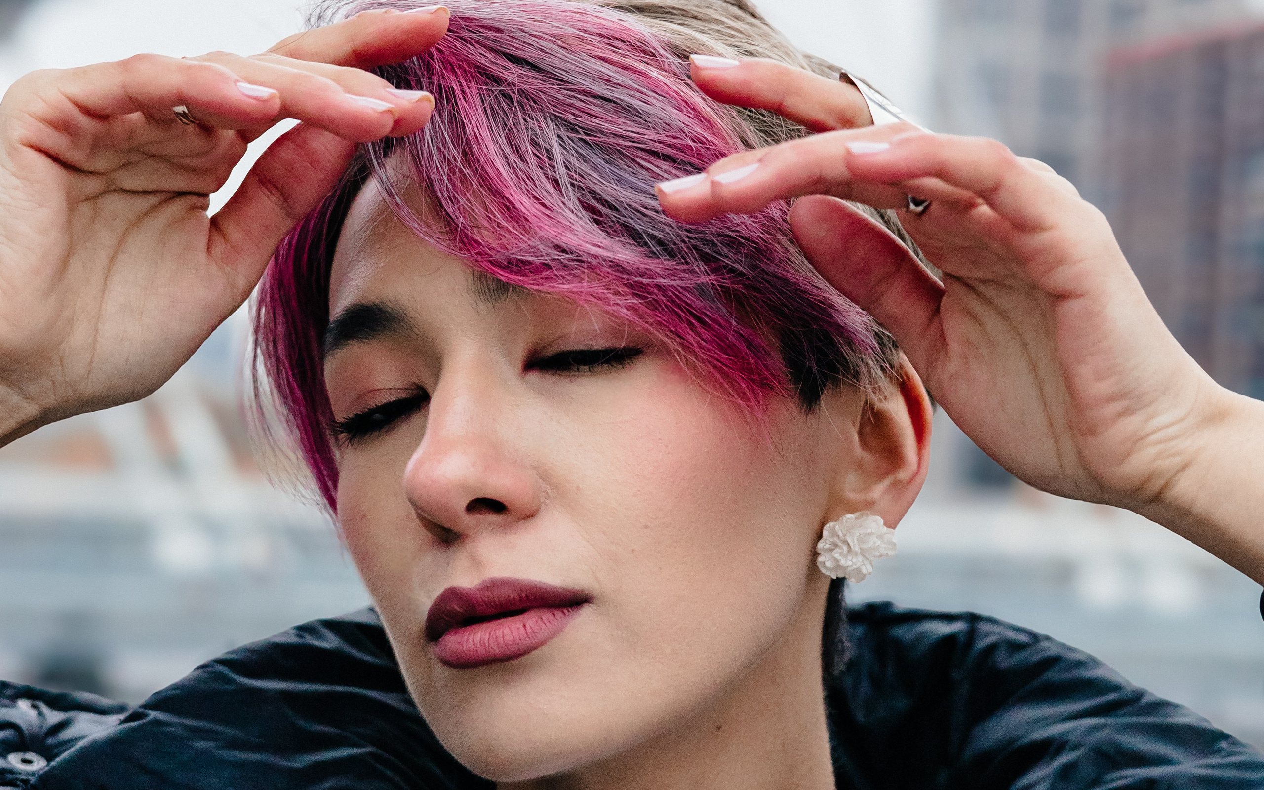 Диля. Фотограф и видеограф для бизнеса, экспертов и мероприятий в Москве