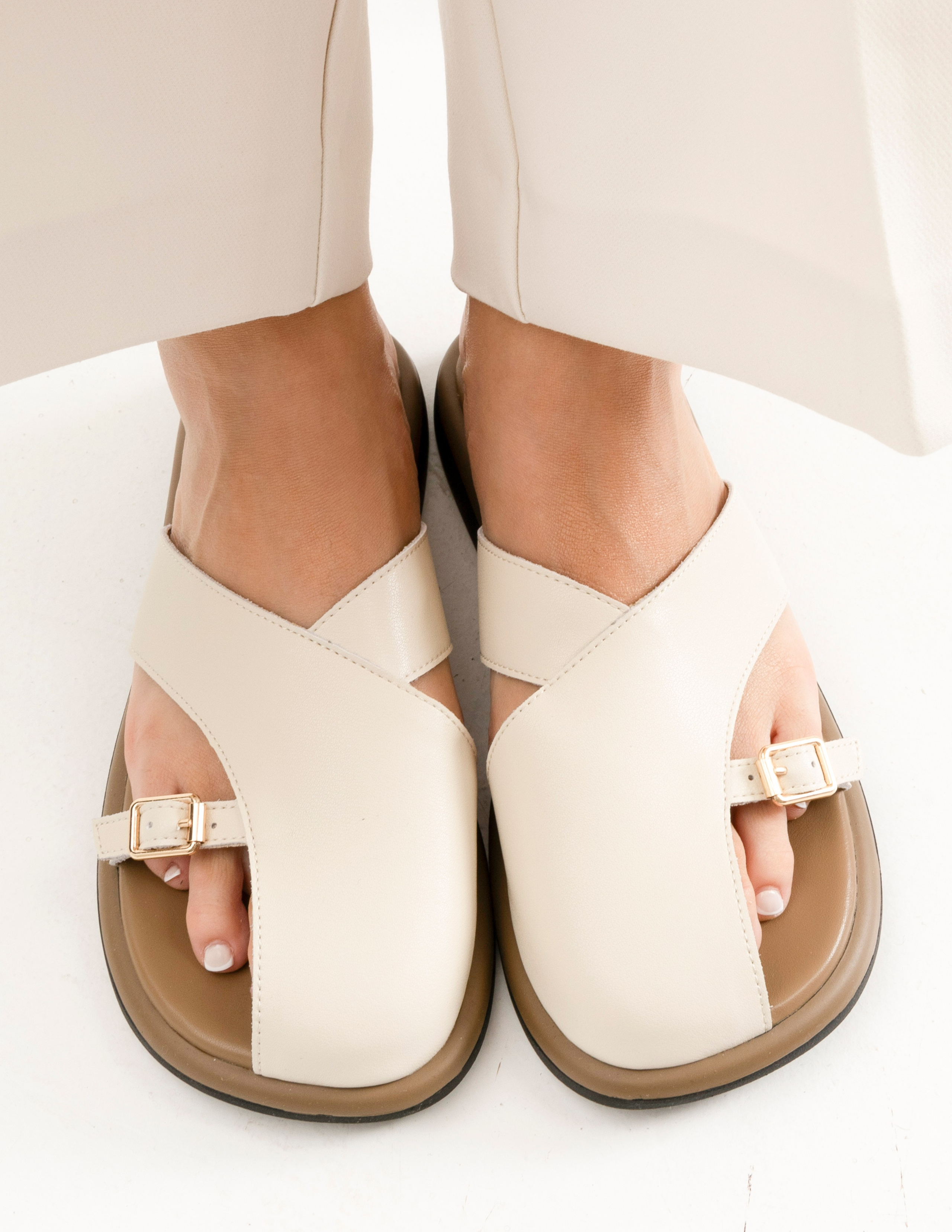 Каталожная съёмка для интернет магазинов. Автопортретная фотостудия в Казани