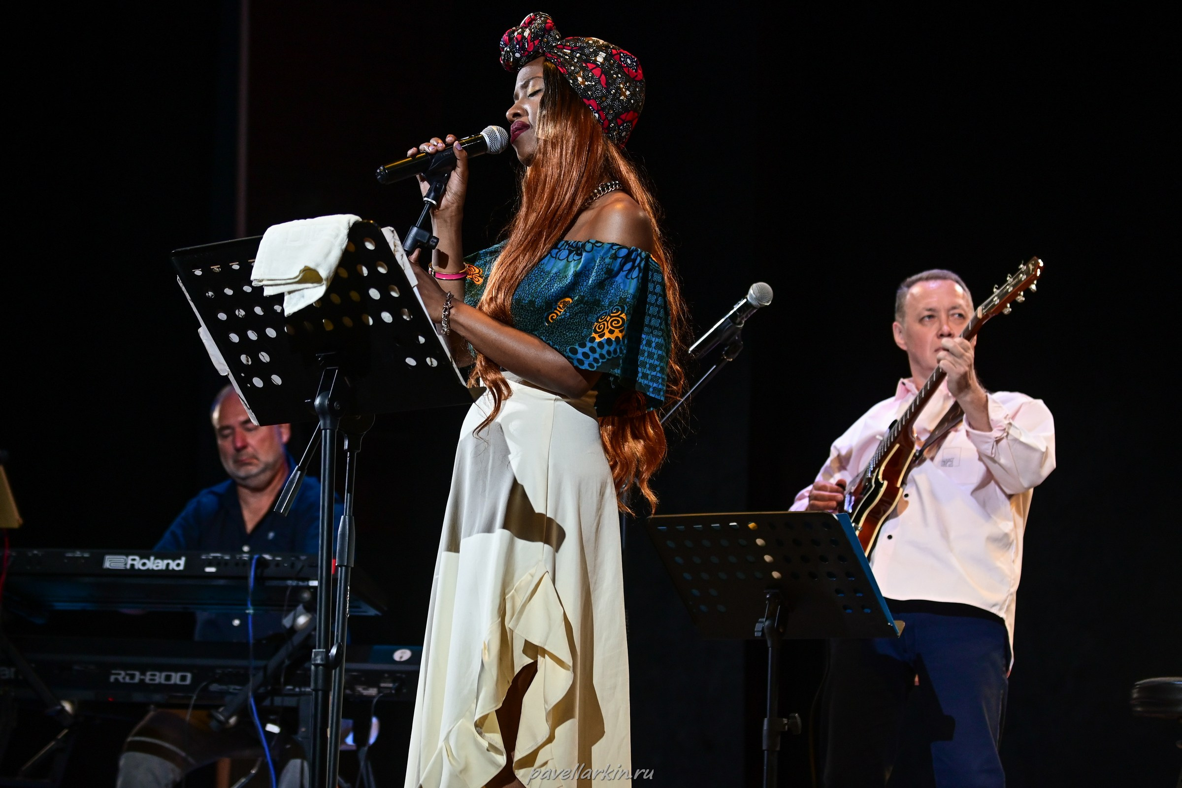 Wendy Kay и Сергей Коренев Project концерт в Новороссийске. Спортивный фотограф, фотожурналист Павел Ларькин