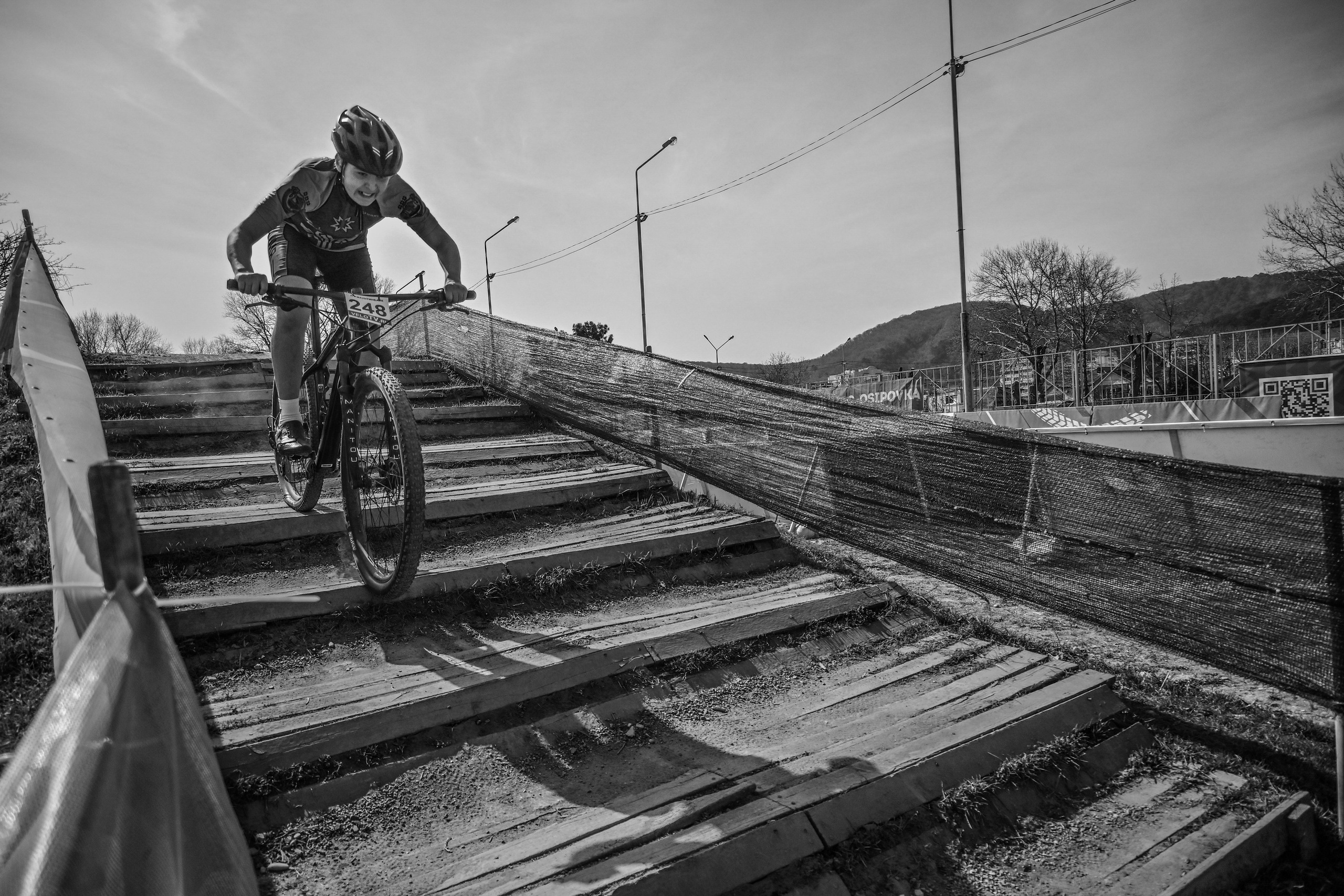 Маунтинбайк, кросс-кантри в Архипо-Осиповке 16 марта 2025. Спортивный фотограф, фотожурналист Павел Ларькин