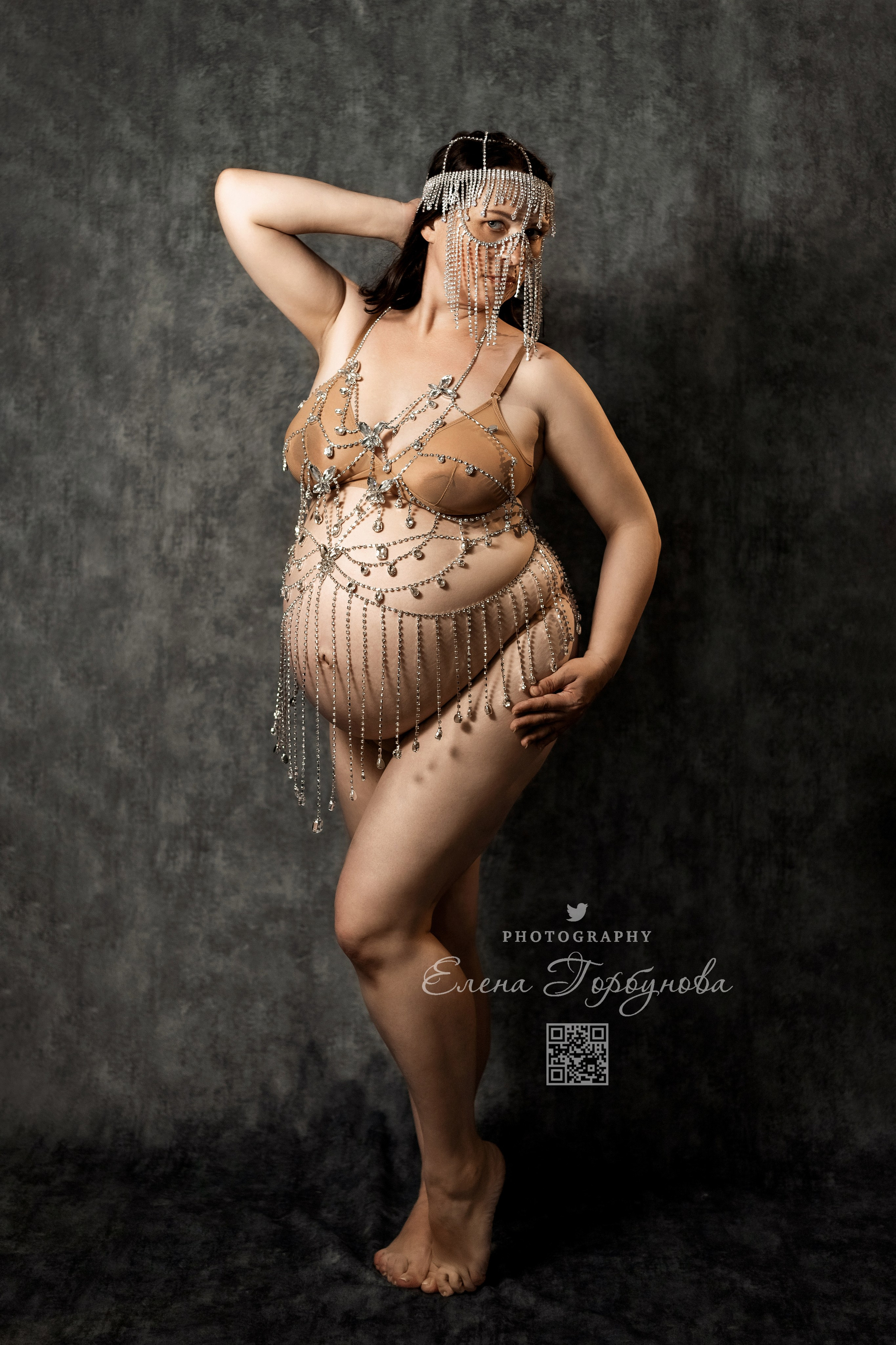 Моя мини студия. Авг.-сент 2024 г. Фотограф Пермь. Свадьбы. Семья и дети, школа, д. сад. Фотокниги