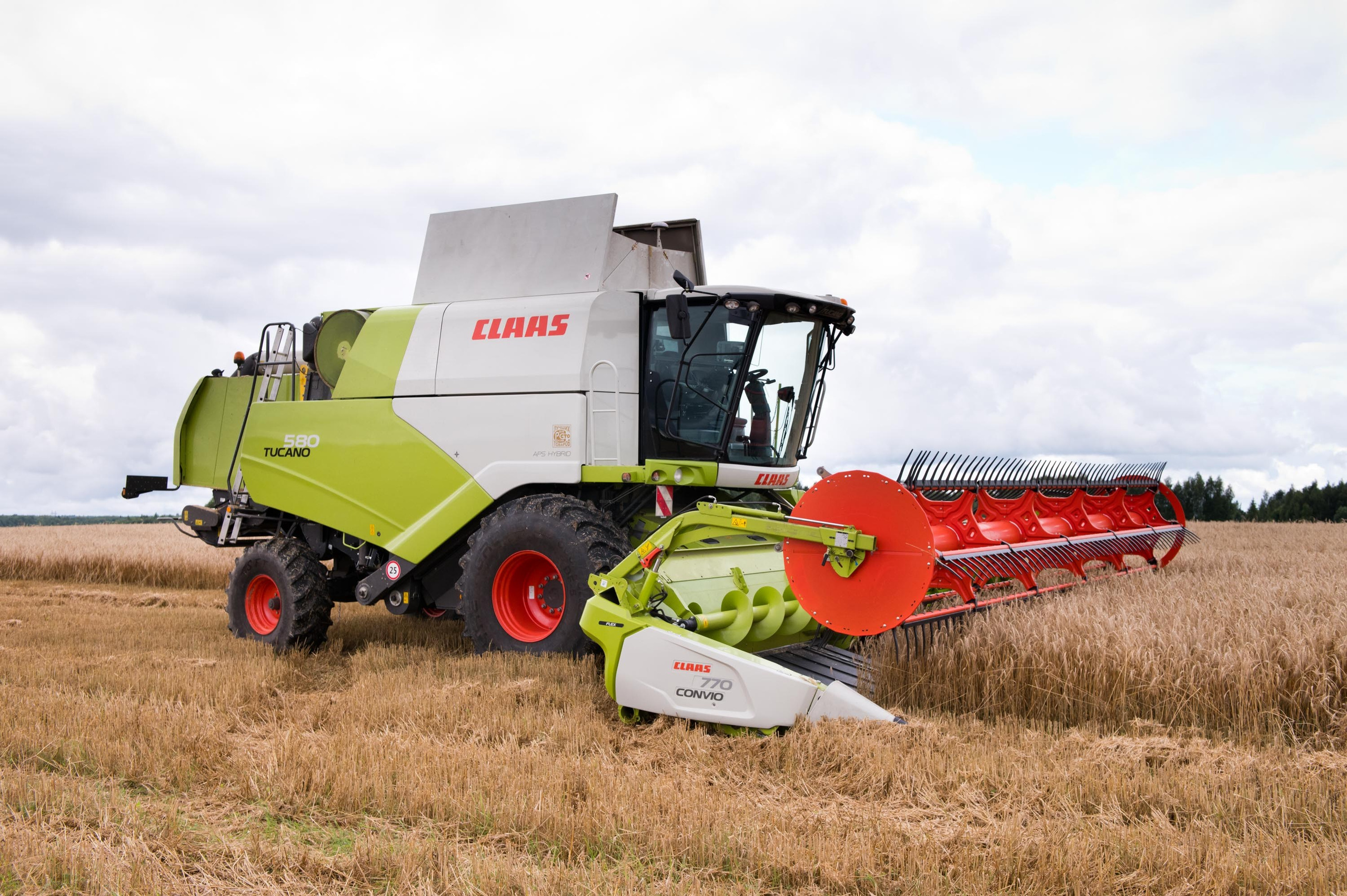 Обзор сельскохозяйственной техники CLAAS. Репортажный фотограф и видеограф Слава Думчев. Тимбилдинги, отчетники, корпоративы