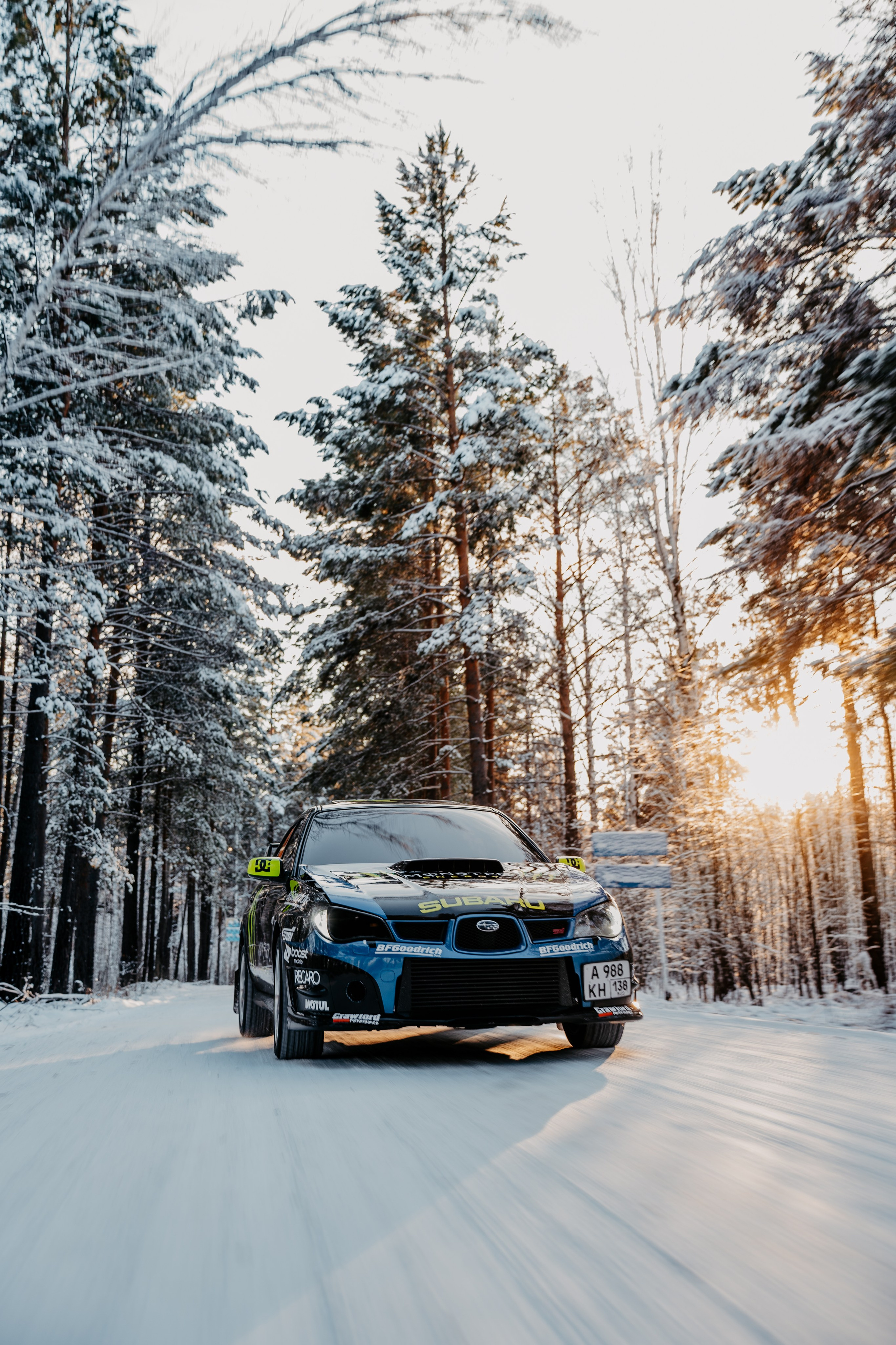 Subaru Impreza WRX STI. Фотограф, видеограф и пилот дрона на Байкале