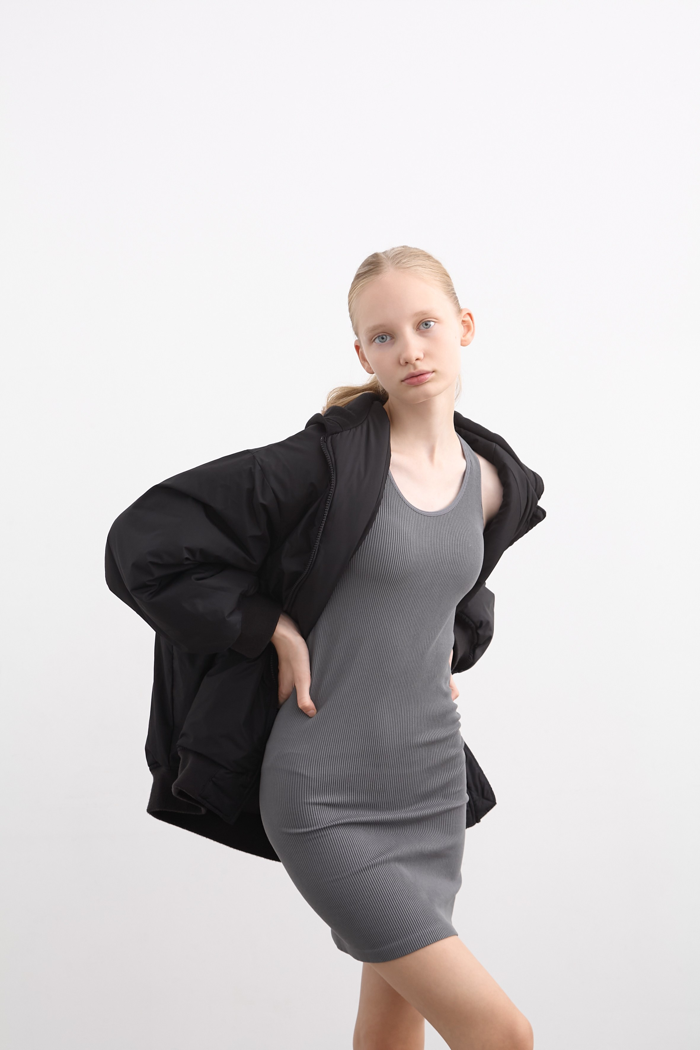 Модельные тесты для Даши. Модельные тесты в Москве. Фотограф Вика Паршина