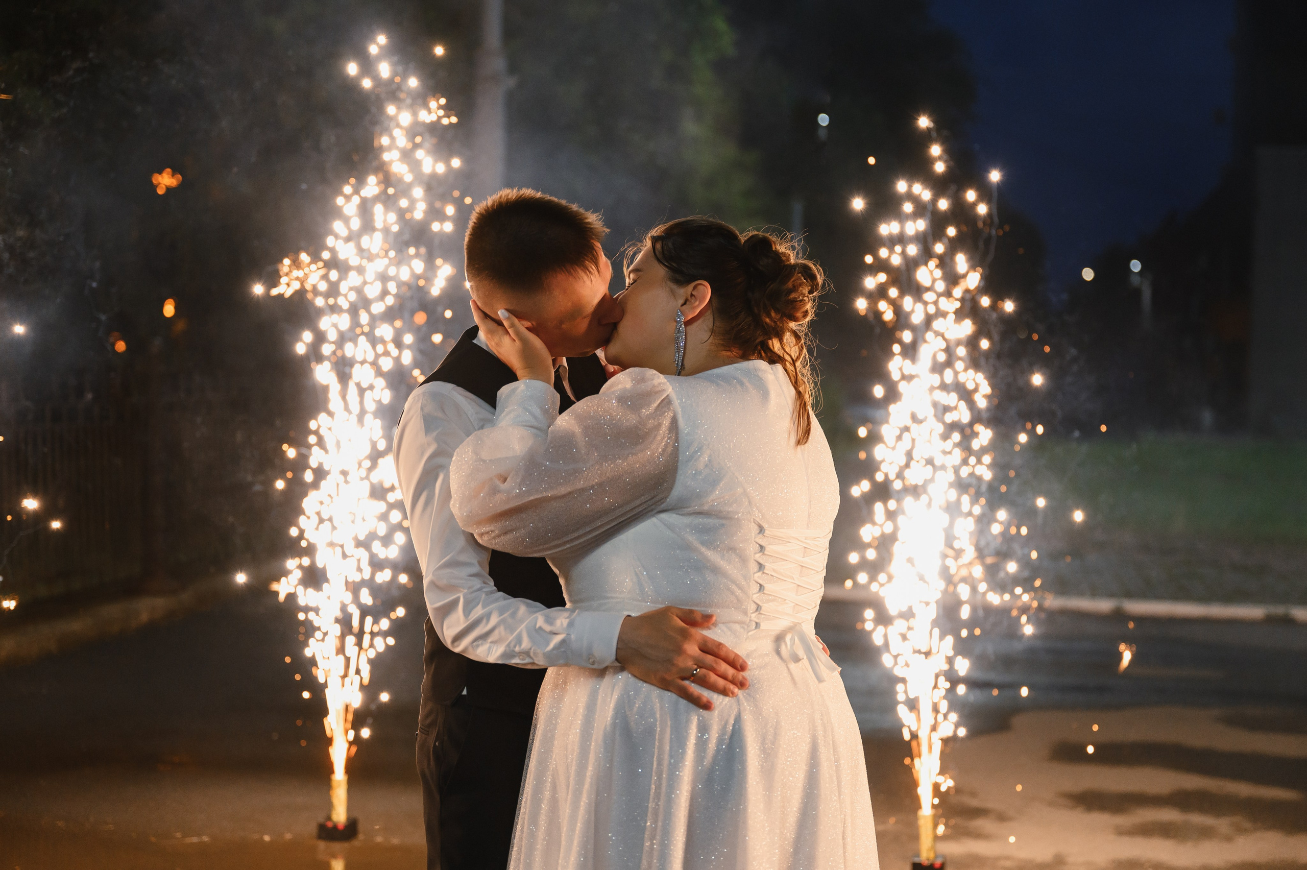 Weddings. Wedding and family photographer USA