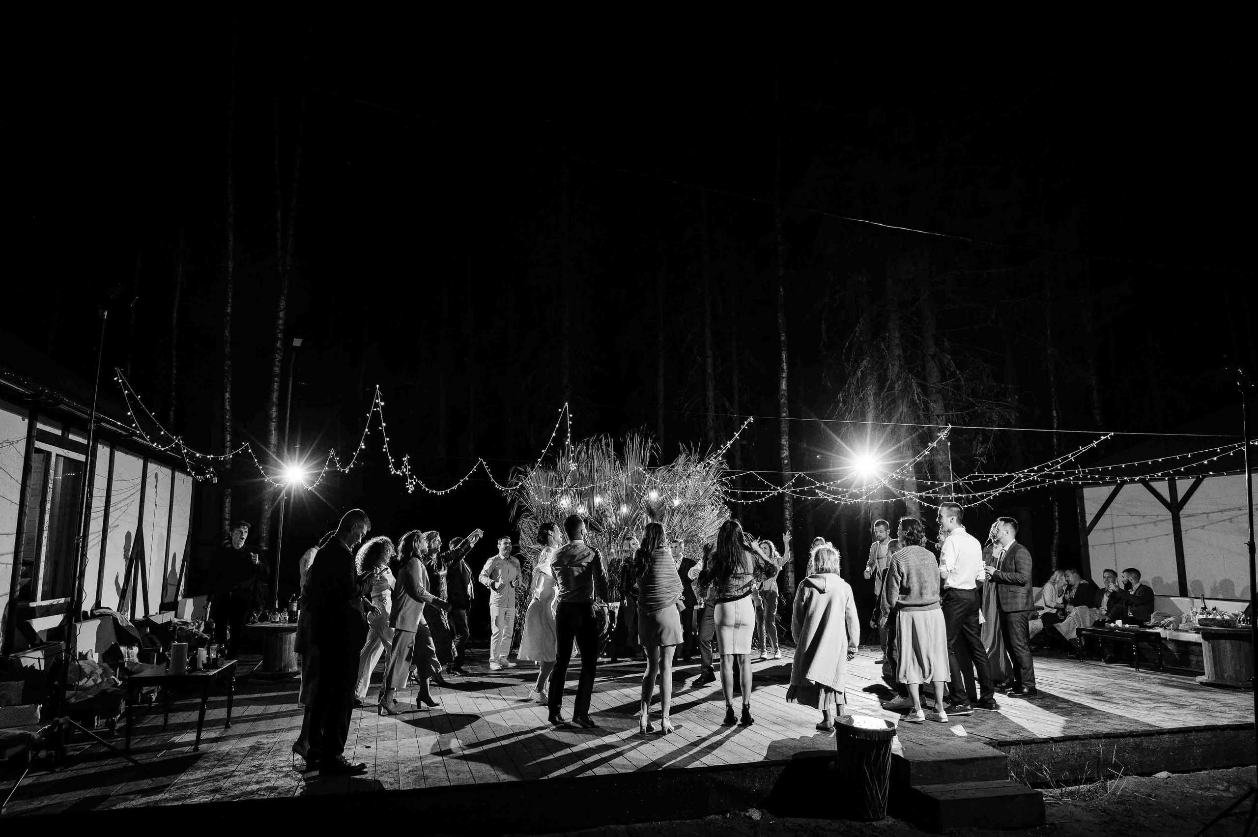 Свадебная фотосессия и прогулка на свежем воздухе. Свадебный и семейный фотограф в Котласе Никита Попов