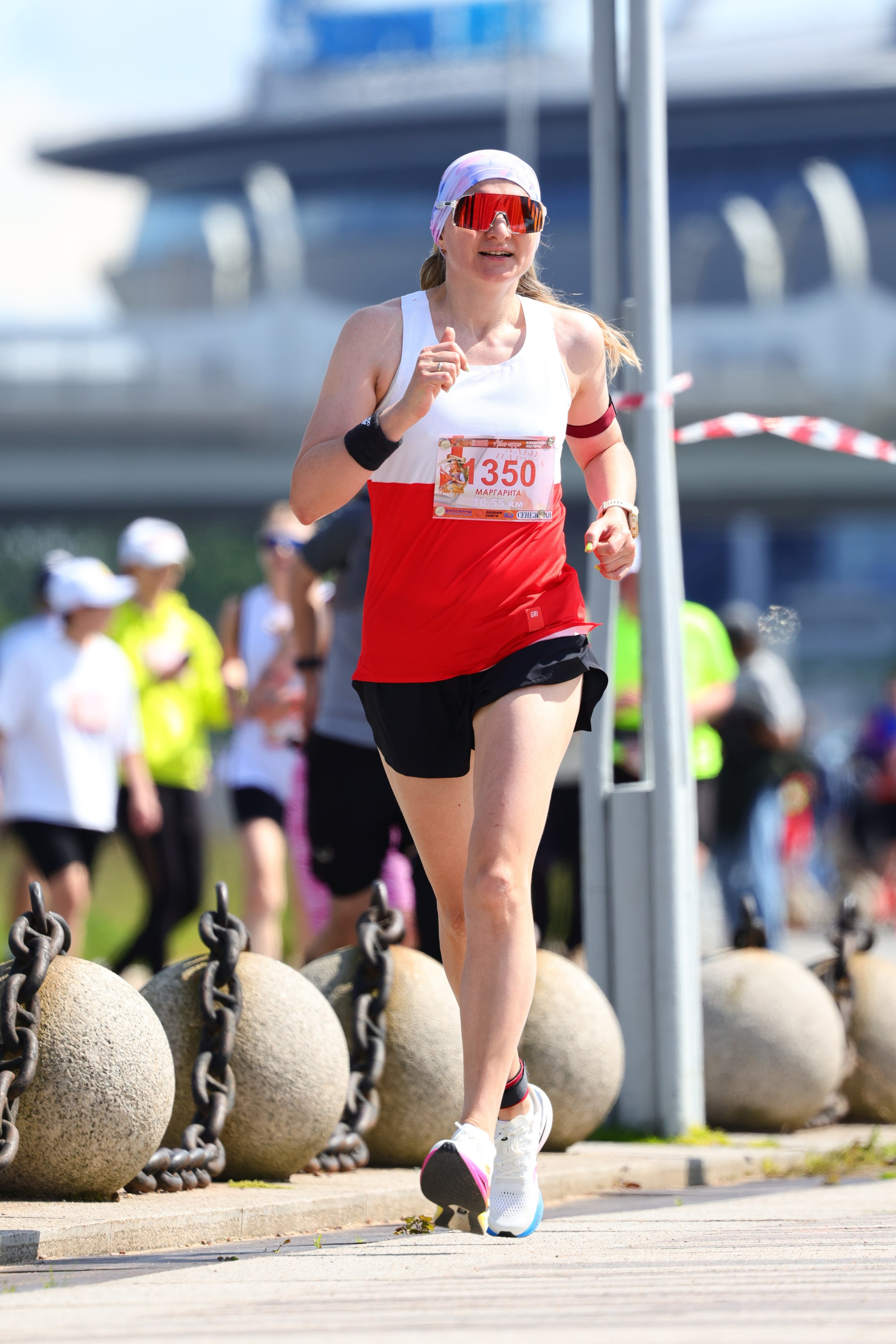 Алые паруса Грифон ран 2025. Спортивный фотограф в Санкт-Петербурге Илья Vacool