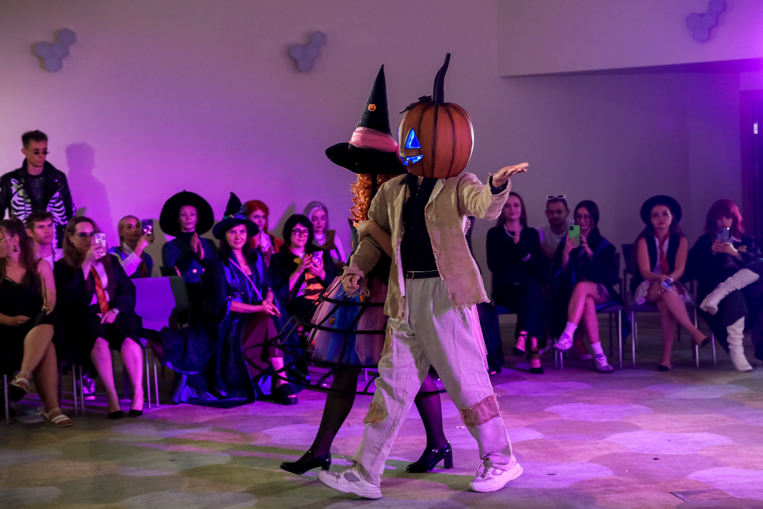 Международный обучающий форум для EVENT-специалистов «СМТ». Photographer Viktoriya Markushina «My world throug»