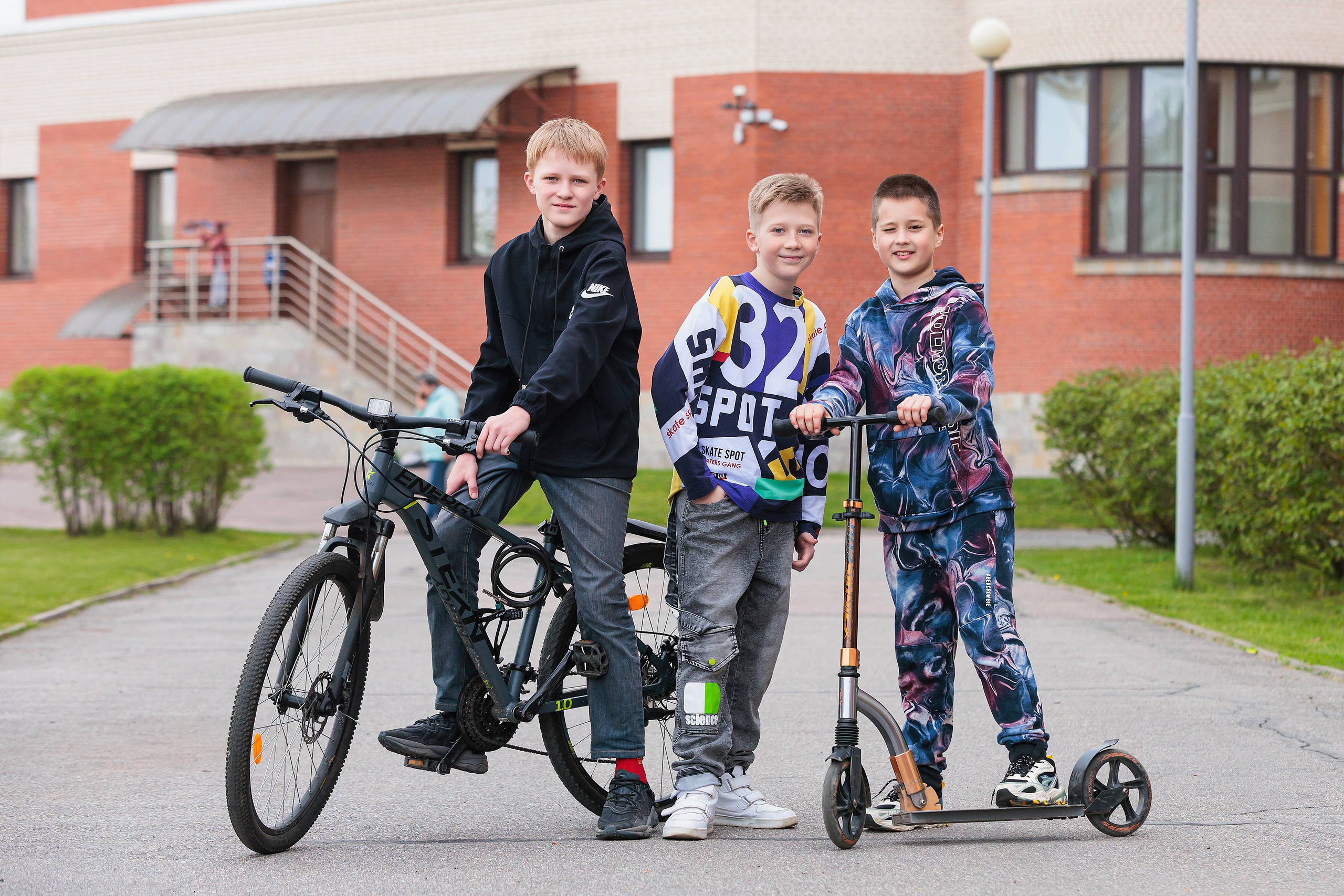 Фотосъёмка для выпускных альбомов из начальной школы. Свадебный, семейный, детский фотограф в Санкт-Петербурге