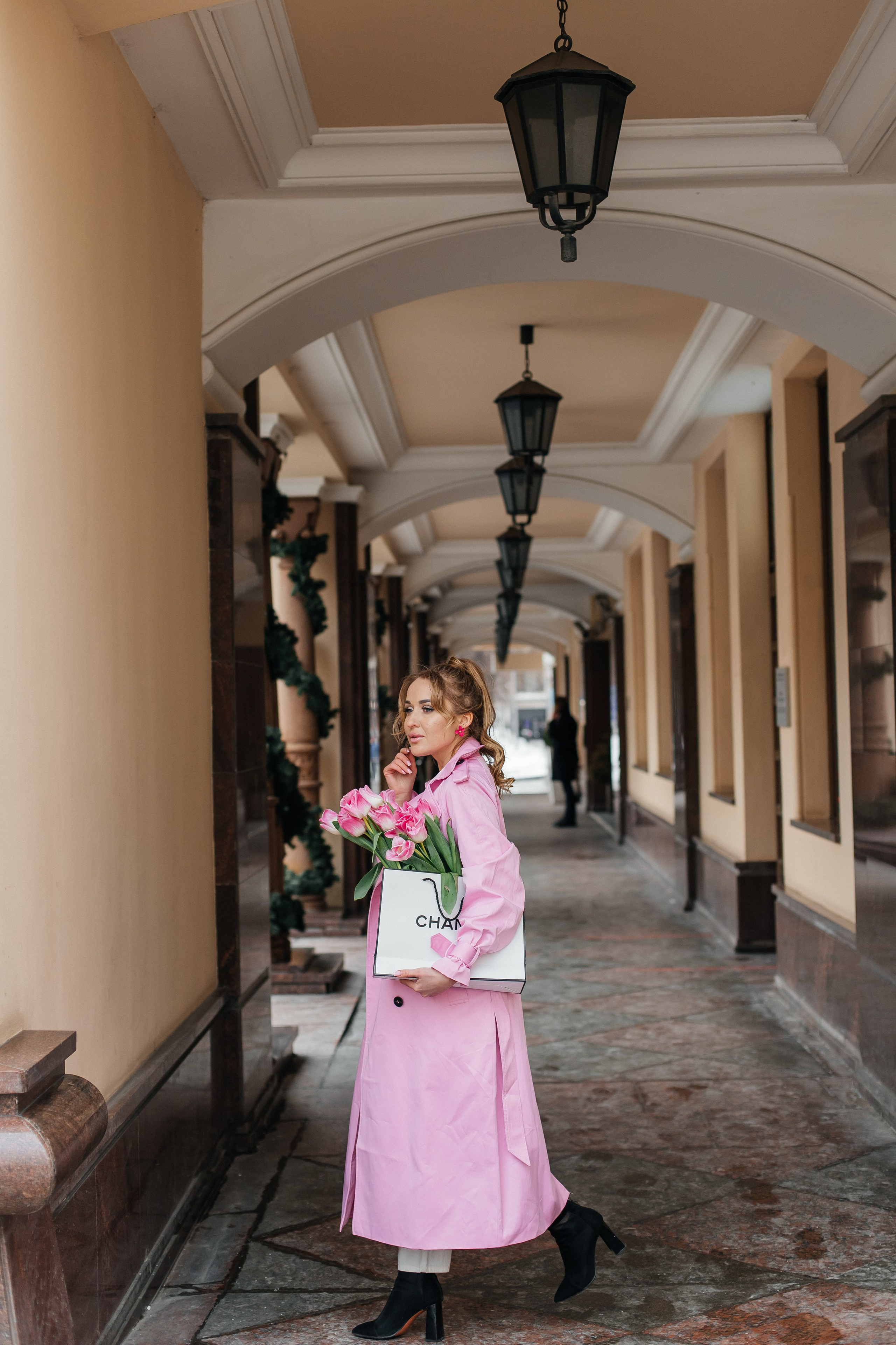 Индивидуальная фотосессия на улице 8 марта. Фотограф Александра Сыщенко