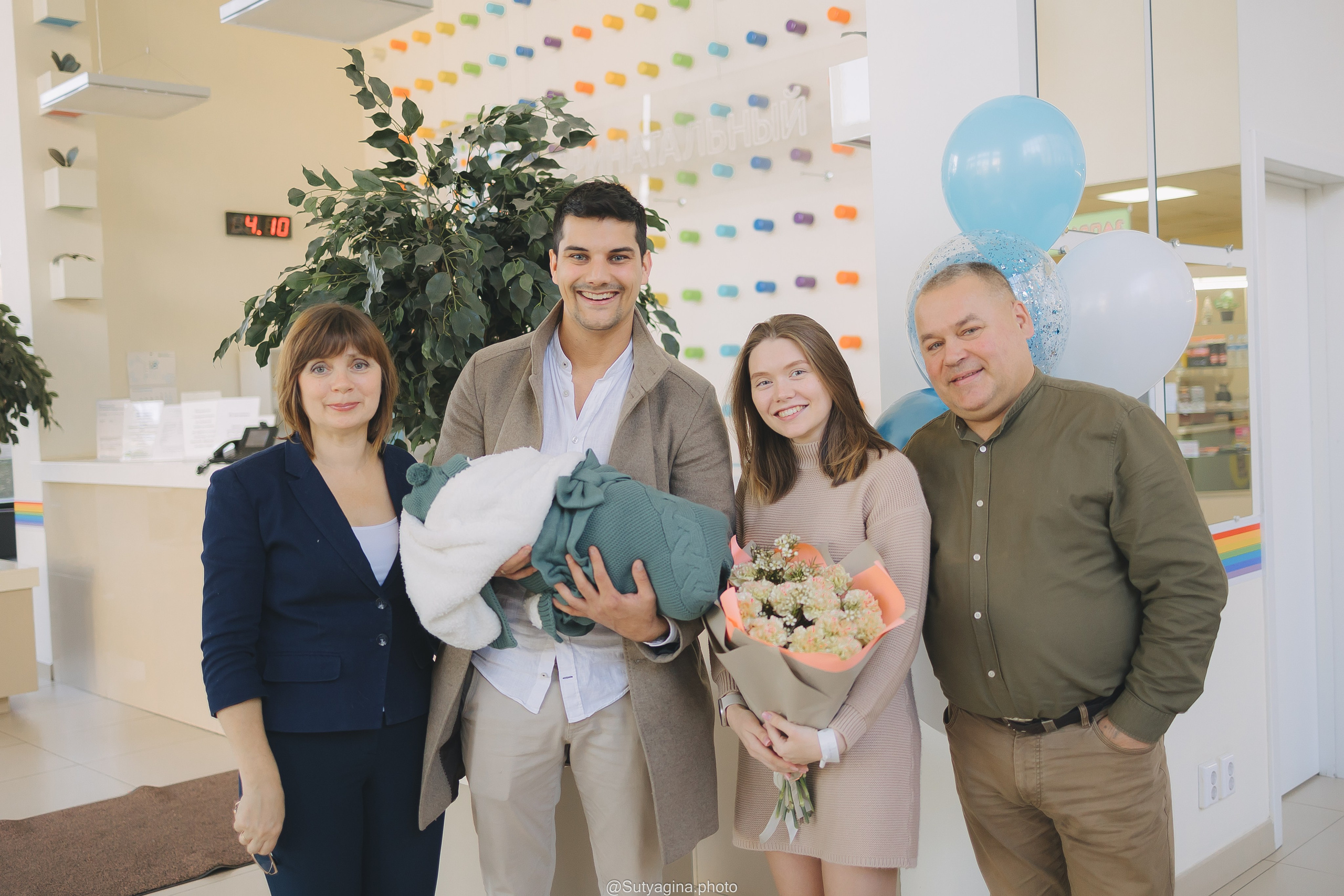 Выписка из роддома. Свадебный и женский фотограф