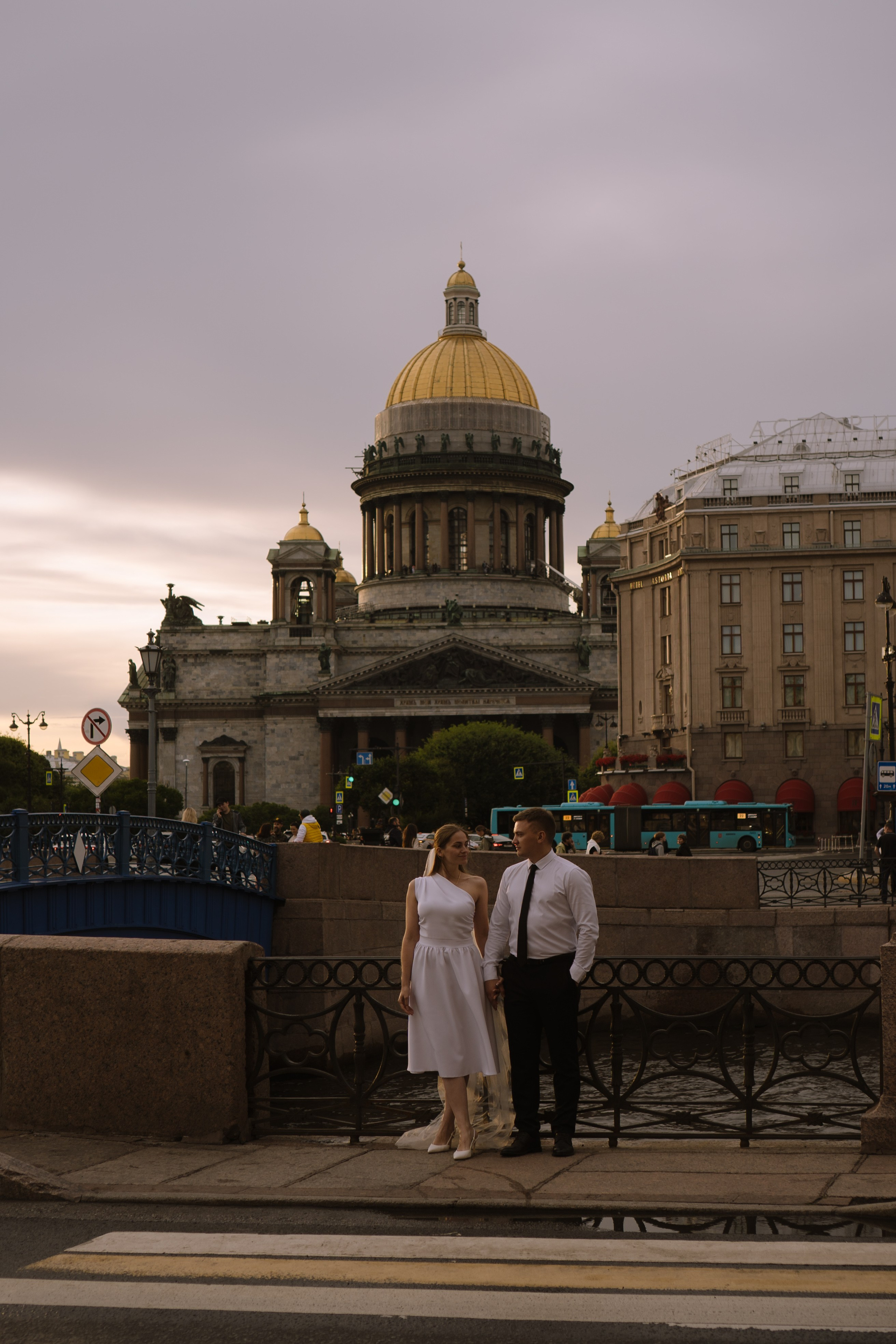 СВАДЕБНАЯ СЬЕМКА С ИСАКИЕВСКИМ СОБОРОМ, АСТОРИЯ И ЗАКОНОДАТЕЛЬНОЕ СОБРАНИЕ. Профессиональный фотограф, Санкт-Петербург — Виктория Богомолова
