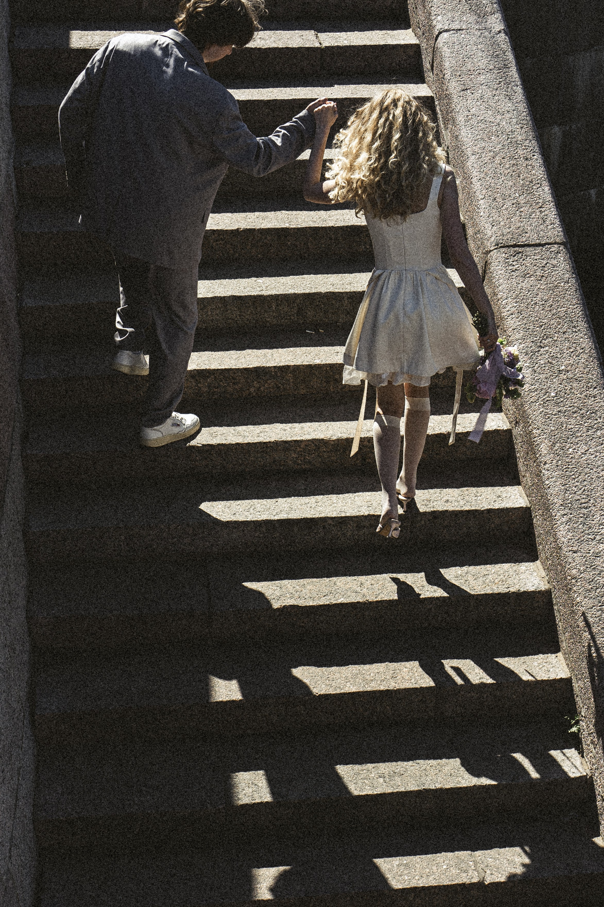 СВАДЕБНАЯ ПРОГУЛКА ПО ПЕТРОГРАДКЕ ВЕСНОЙ. СВАДЕБНАЯ ФОТОСЕССИИЯ НА ПЕТРОГРАДКЕ. Профессиональный фотограф, Санкт-Петербург — Виктория Богомолова