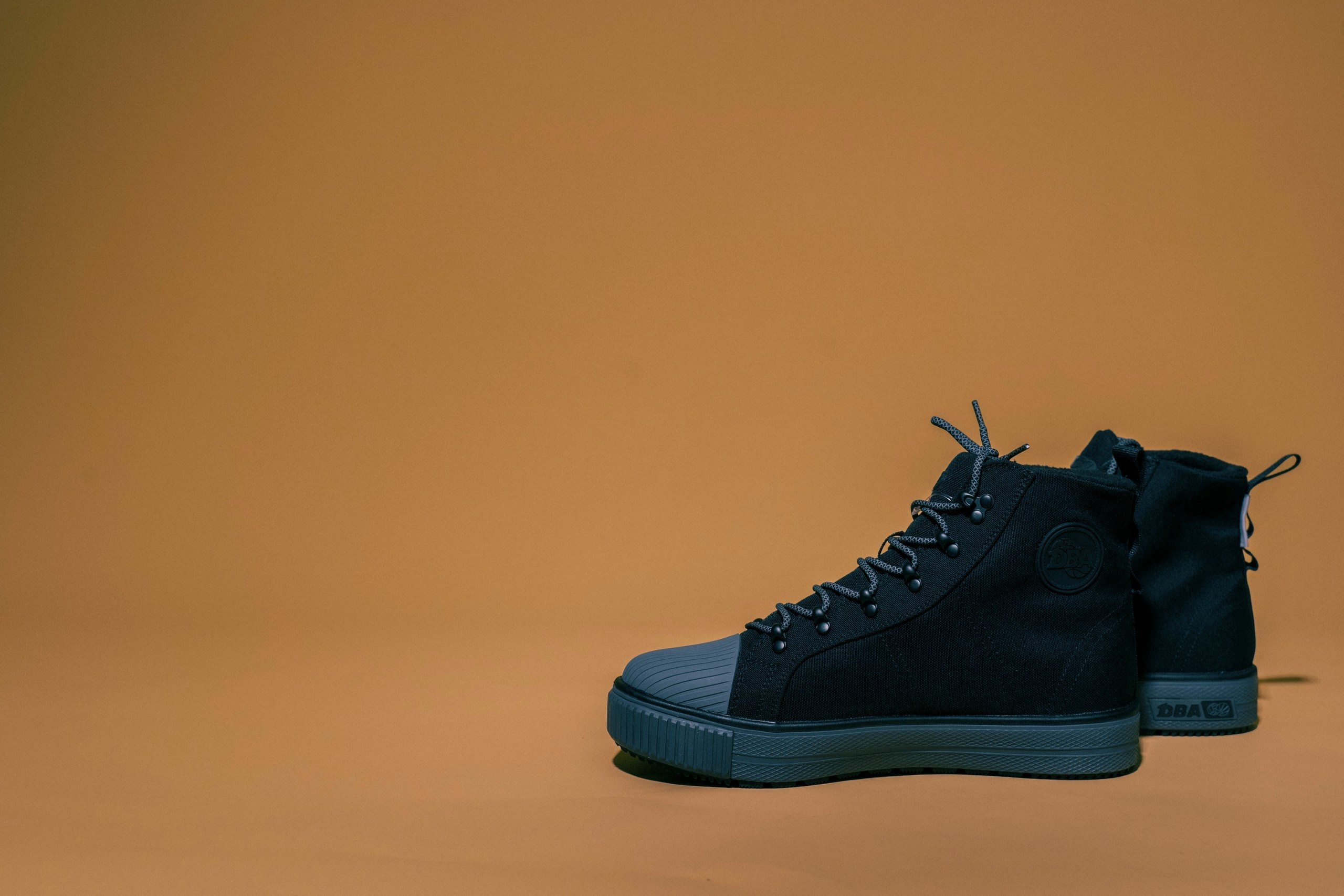 Два Мяча. Кеды. Саша Копылов, фотограф в Казани