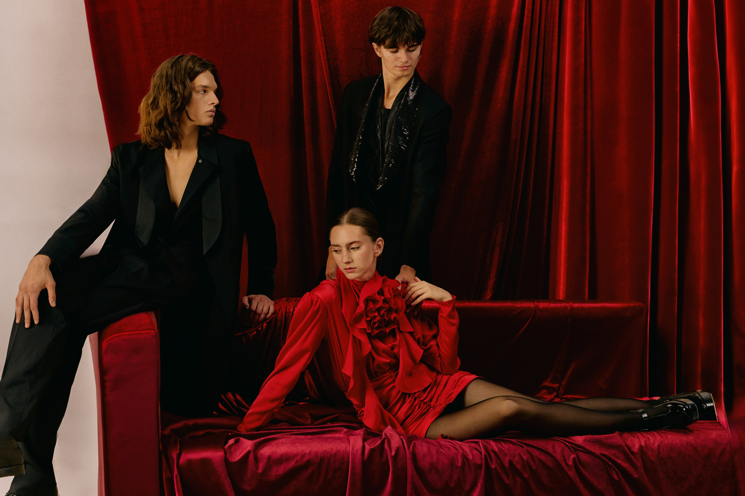 FOR HOUSEOFLEO AND AMARO.FASHIONBRAND. Alinsmv