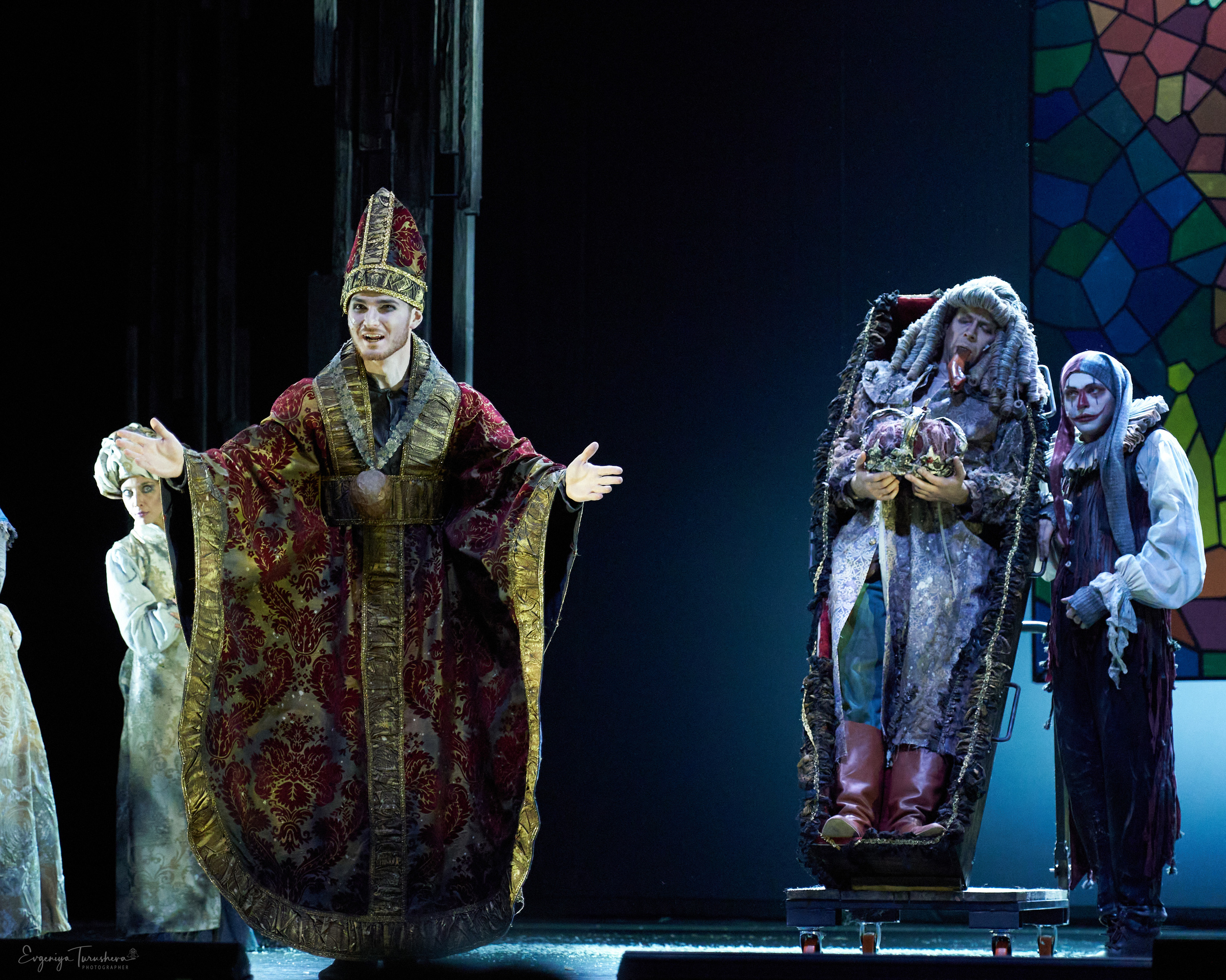 «Человек, который смеется» (. Фотограф Евгения Турушева