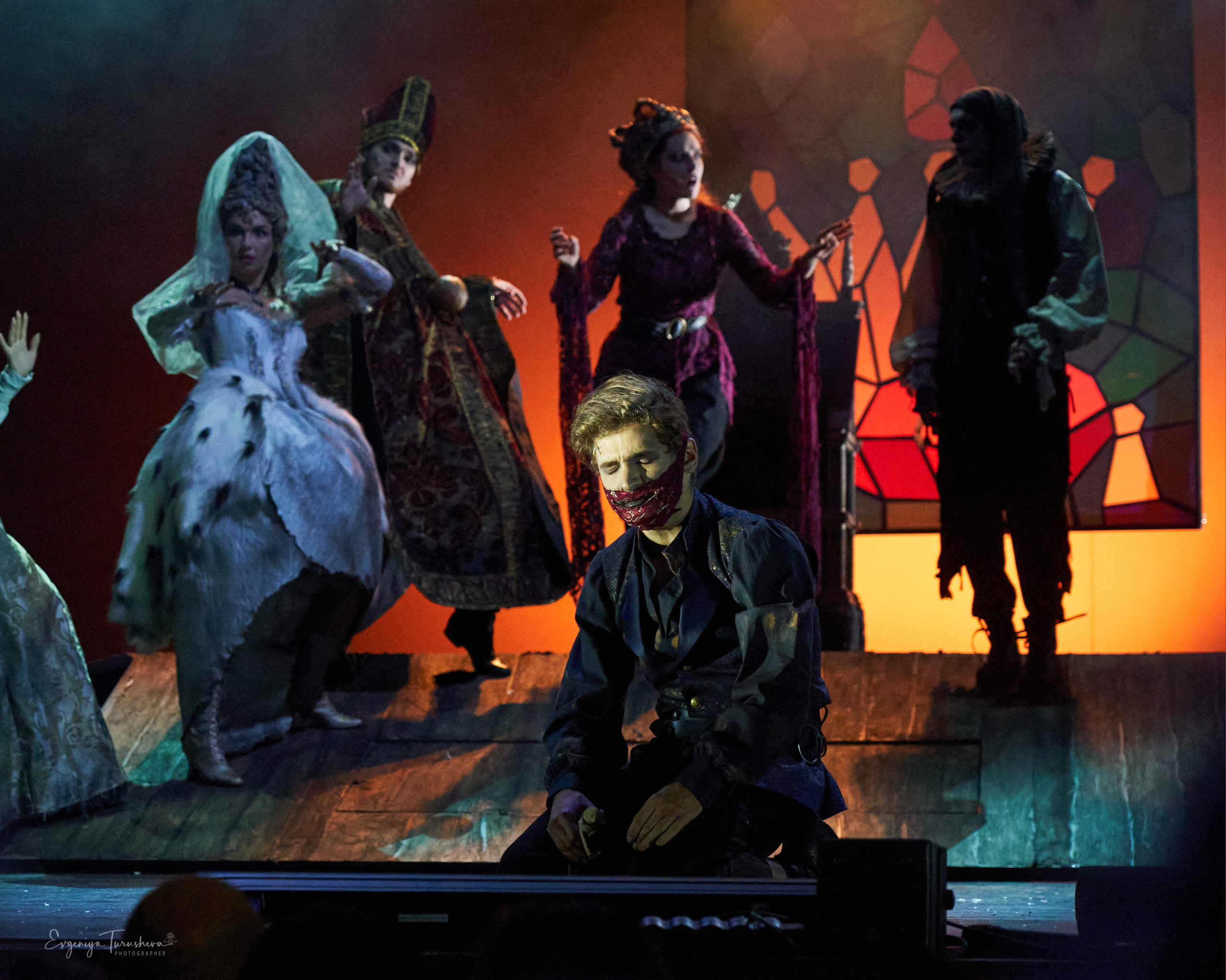 «Человек, который смеется» (. Фотограф Евгения Турушева