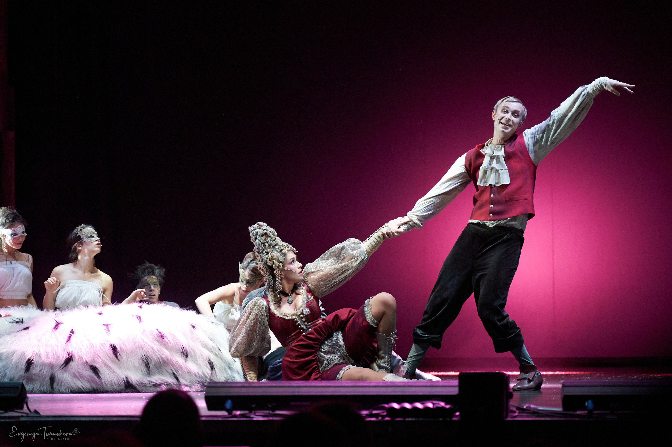 «Человек, который смеется» (. Фотограф Евгения Турушева