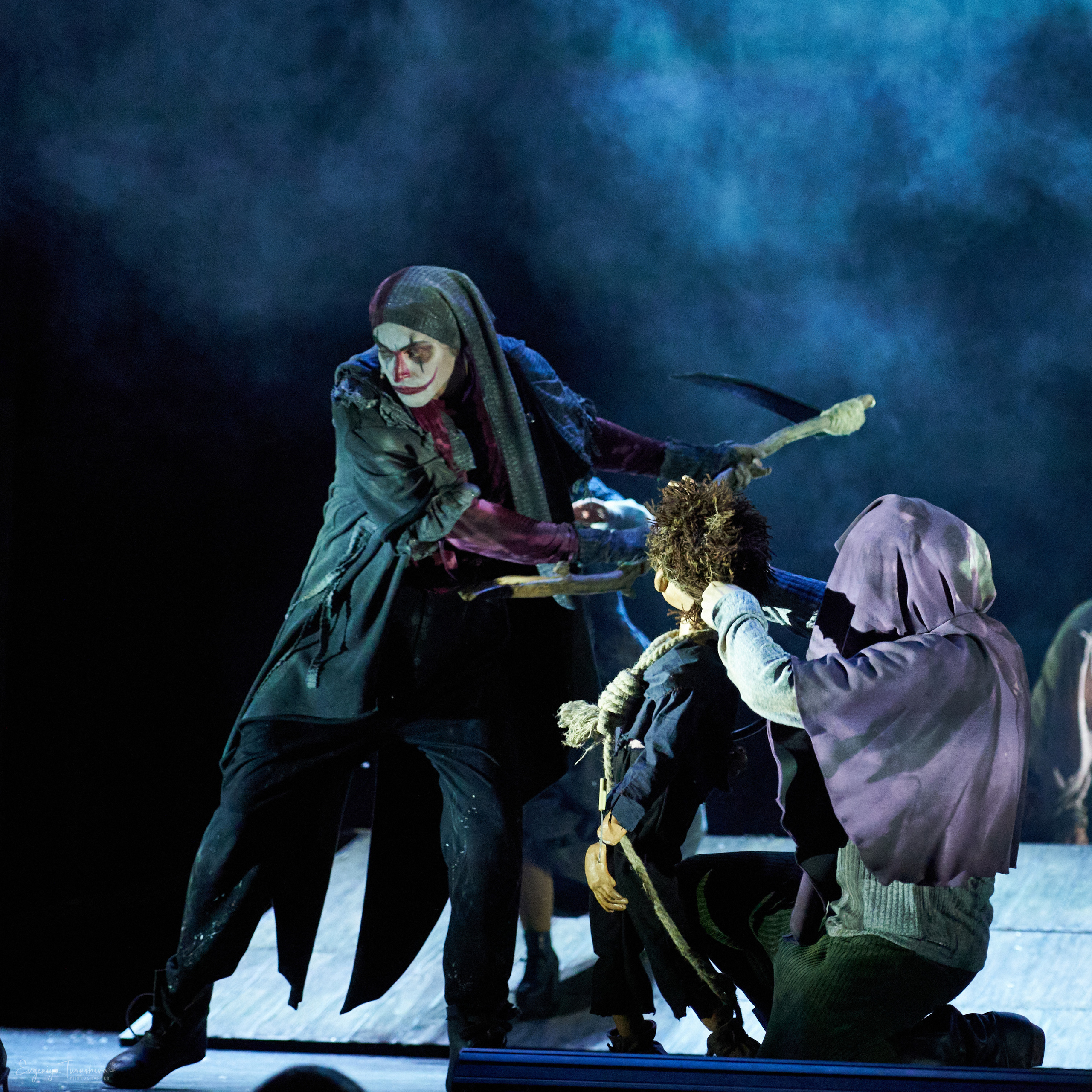 «Человек, который смеется» (. Фотограф Евгения Турушева