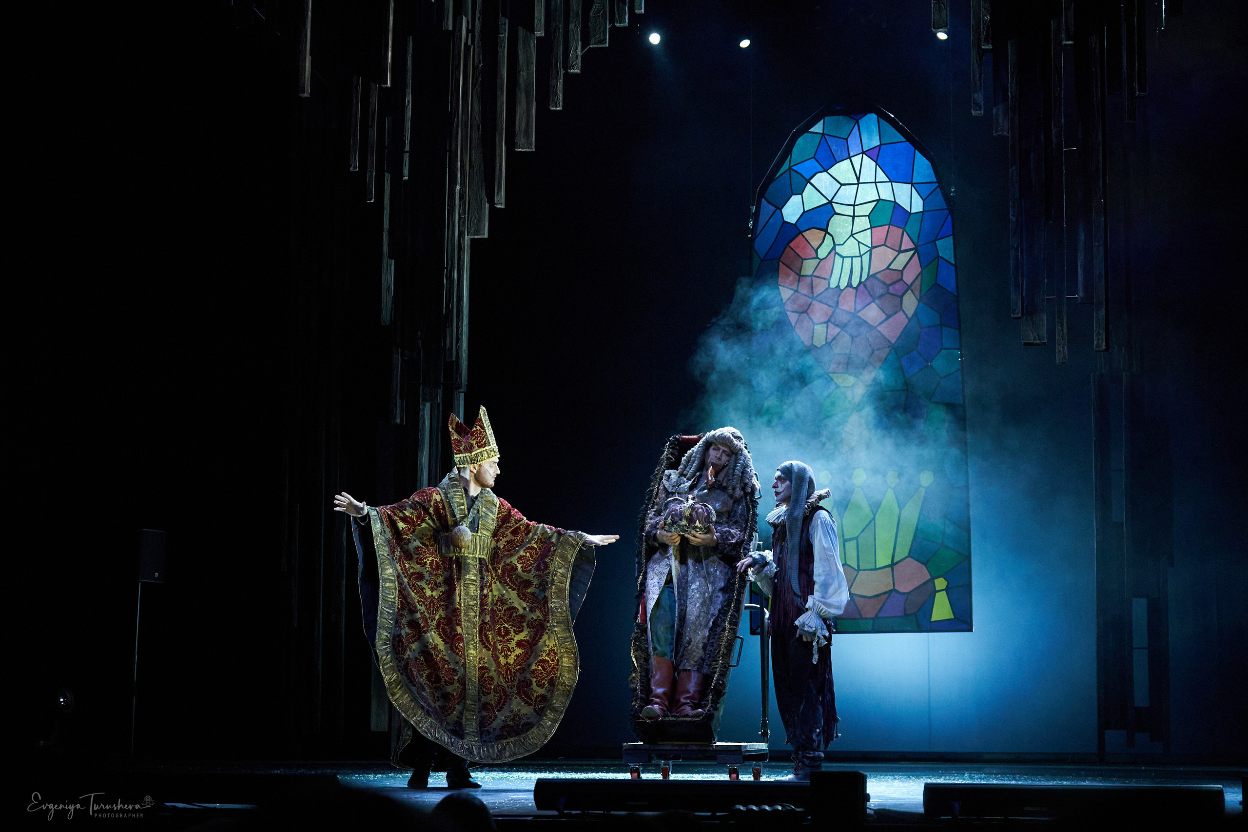 «Человек, который смеется» (. Фотограф Евгения Турушева