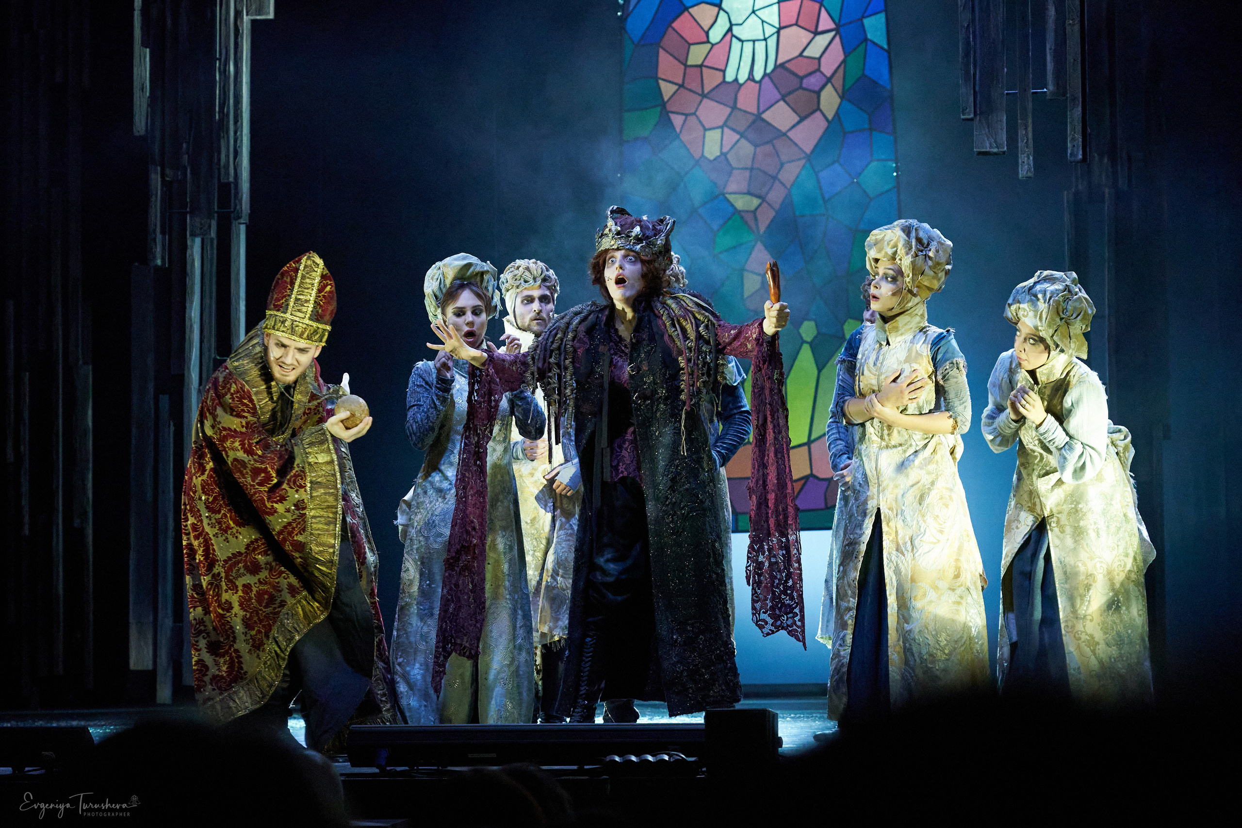 «Человек, который смеется» (. Фотограф Евгения Турушева