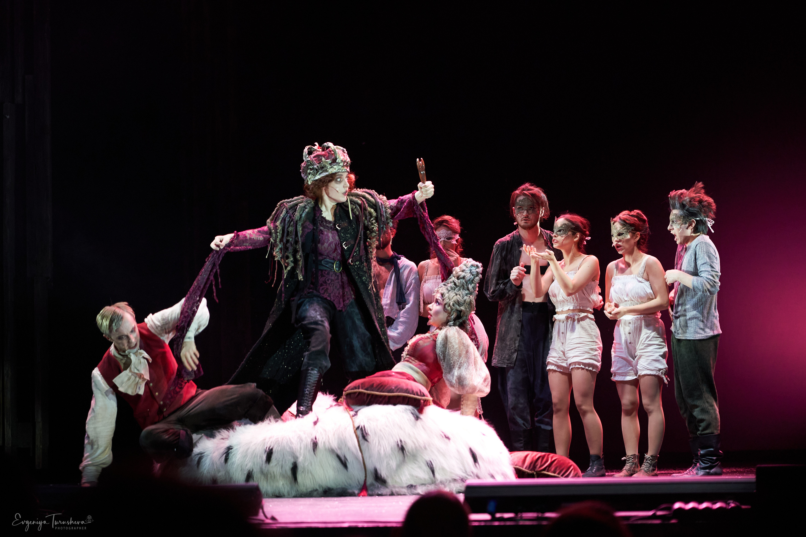 «Человек, который смеется» (. Фотограф Евгения Турушева