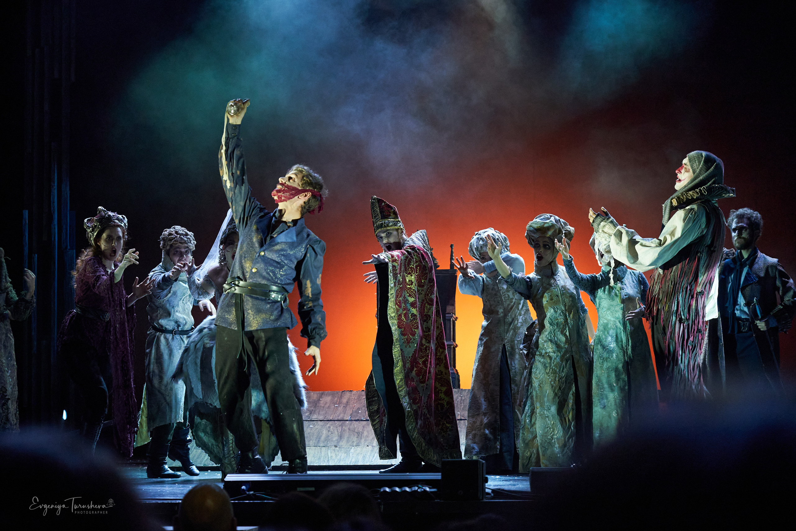 «Человек, который смеется» (. Фотограф Евгения Турушева