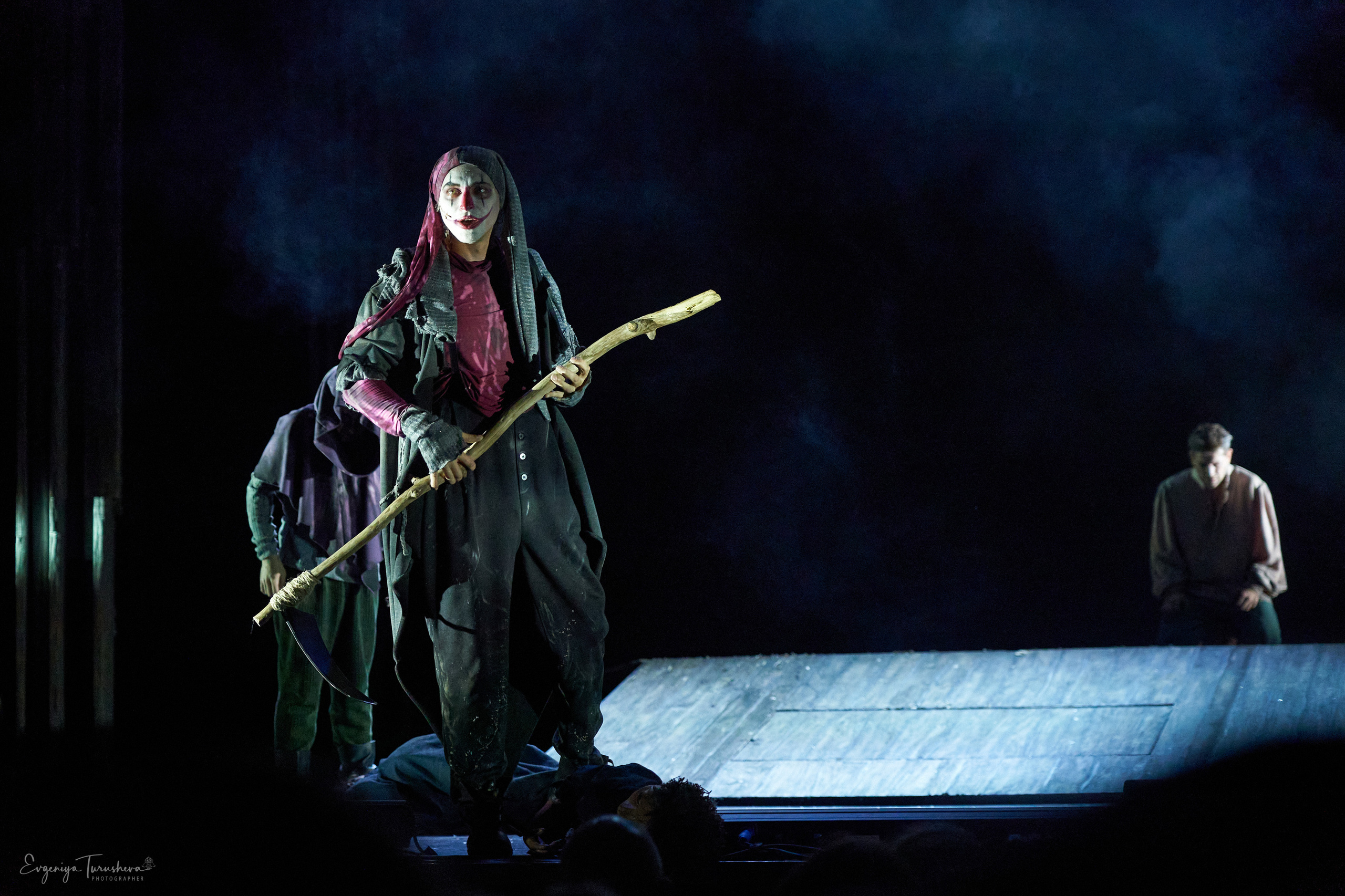 «Человек, который смеется» (. Фотограф Евгения Турушева