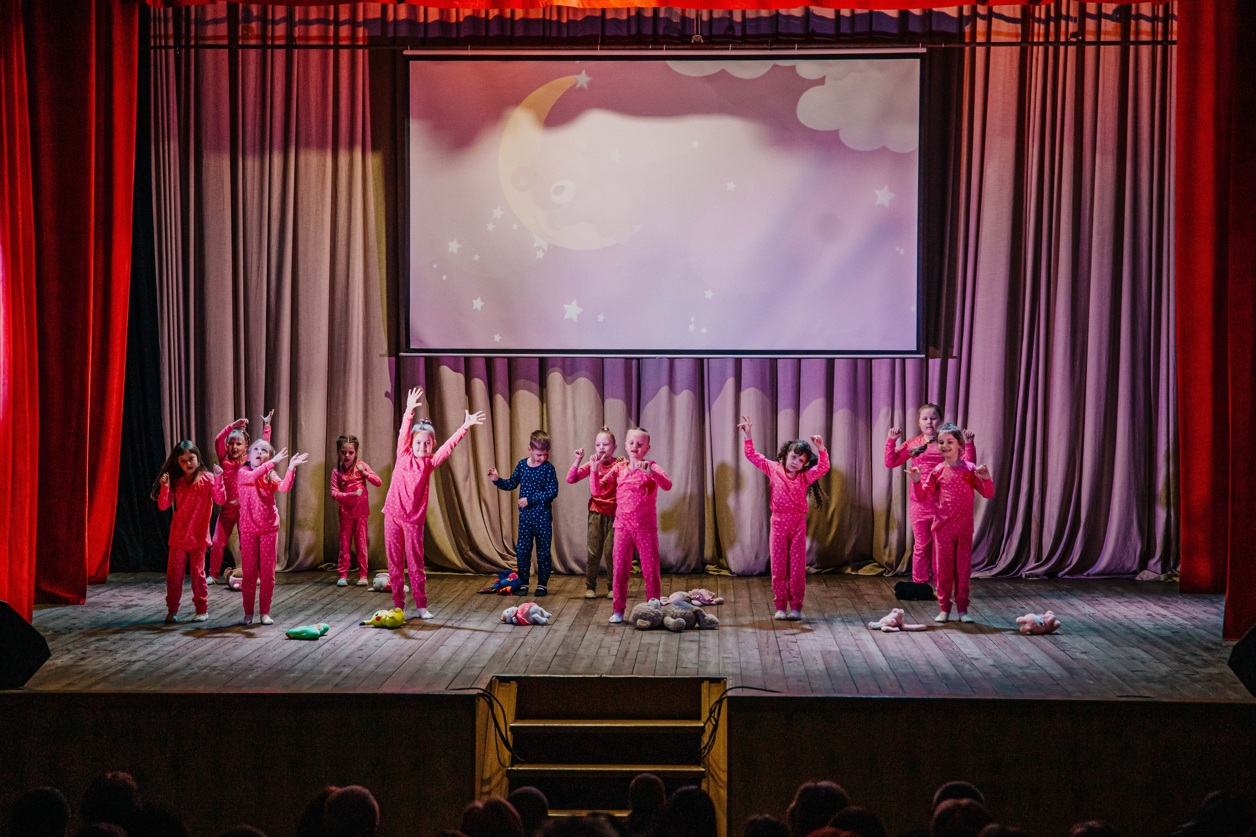 Отчетный концерт хореографического коллектива Пульс!. Фотограф Дарья Маташкова