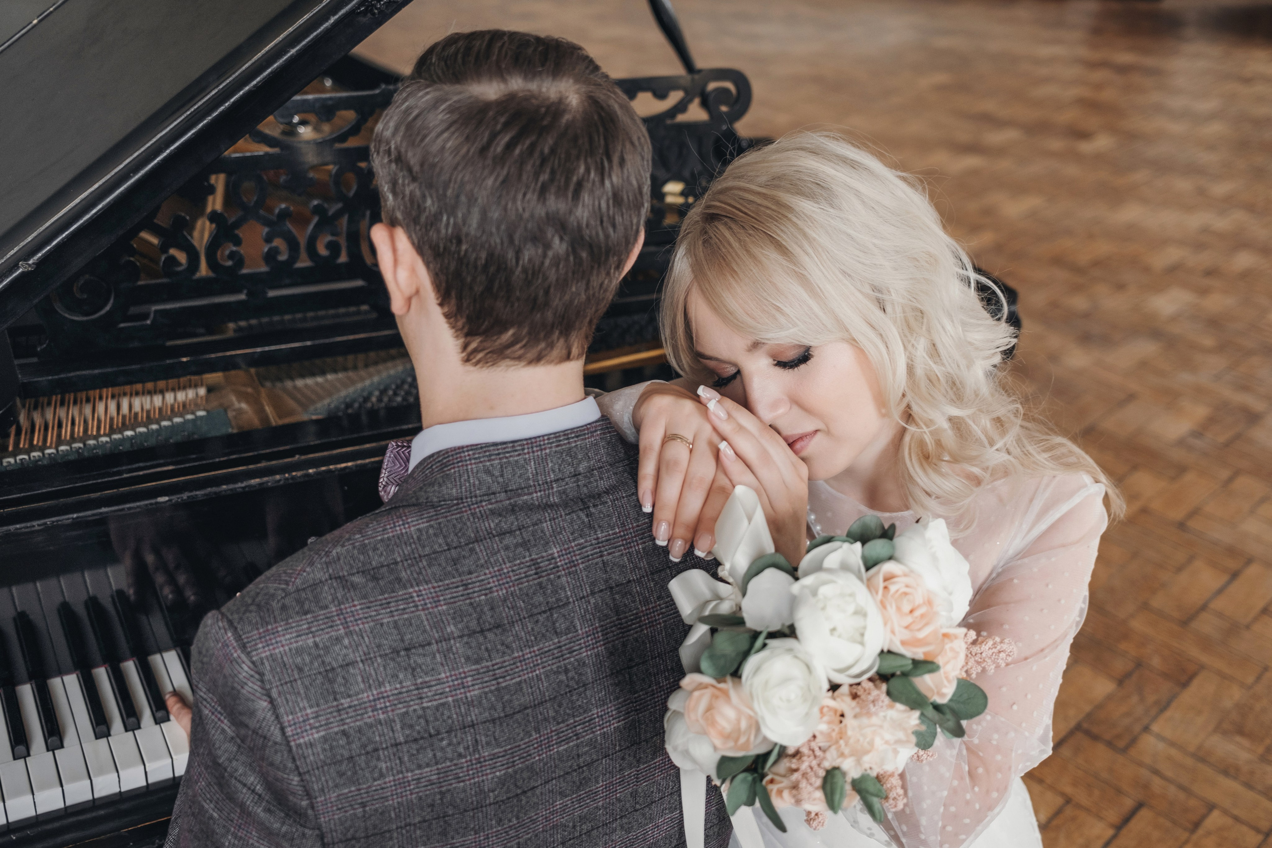 В & Е. Свадебный, семейный и индивидуальный фотограф в Зеленограде и Москве Ирина Костенко