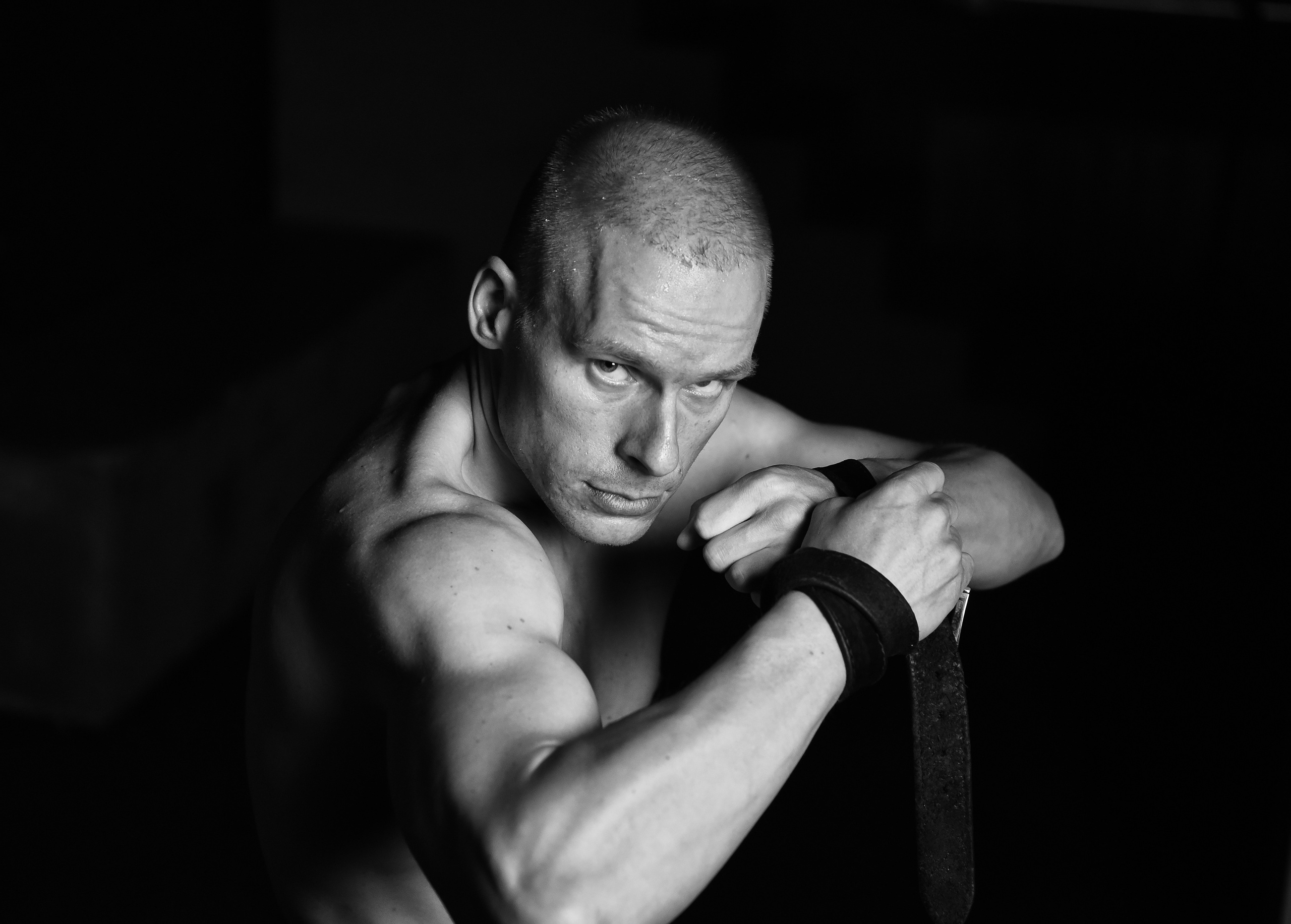 Slava. Фотограф Милена ЯновскаяМеня зовут Милена Яновская. Я фотограф и автор арт-фототерапевтических проектов